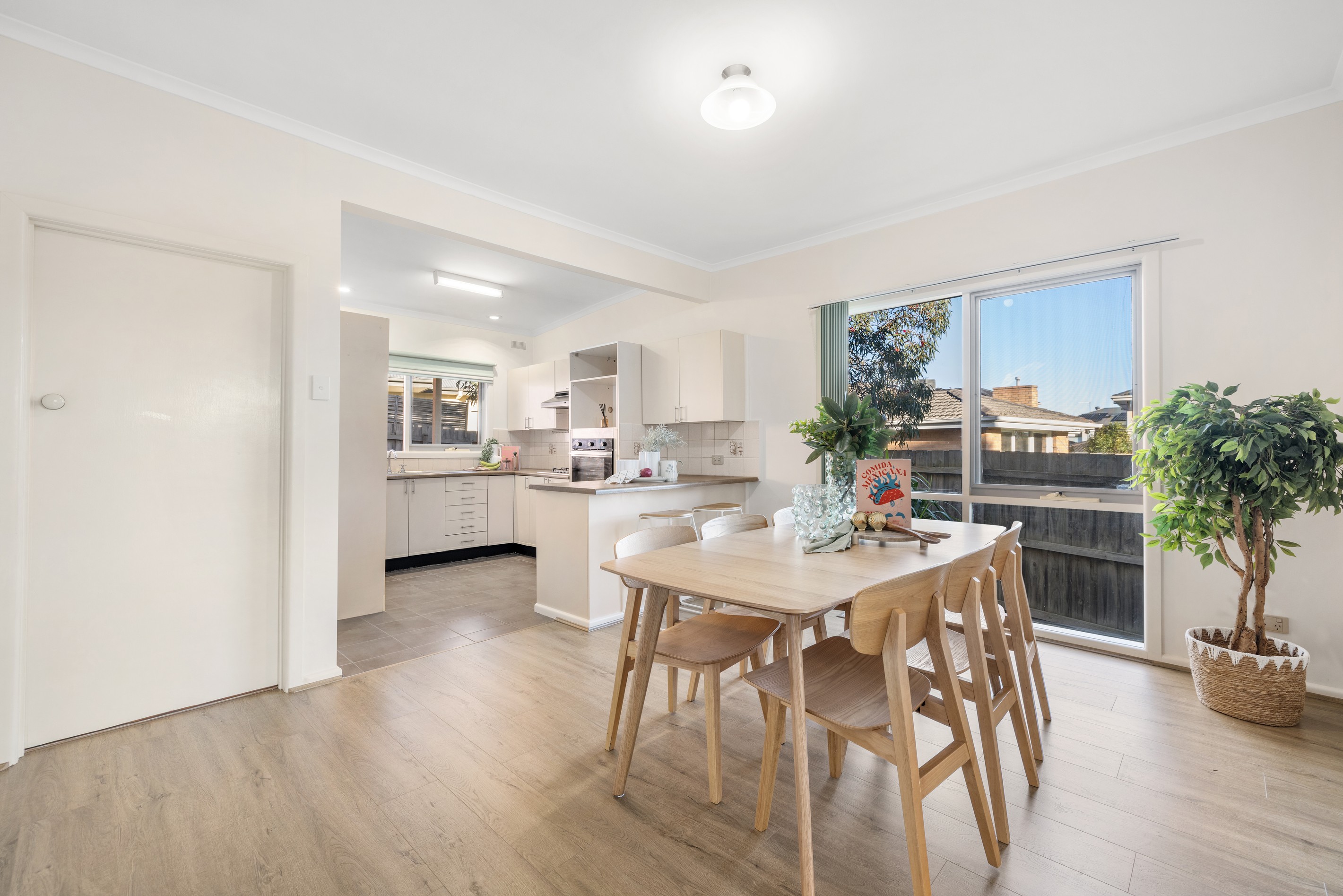 1/67 Commercial Road, Ferntree Gully, VIC 3156