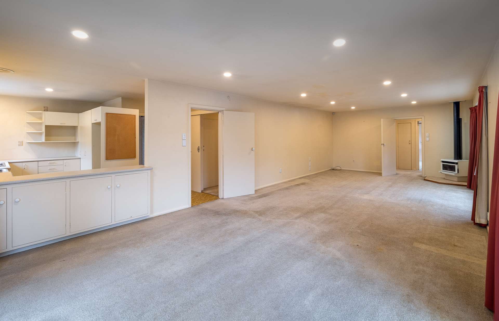 12 Newbridge Place photo 3