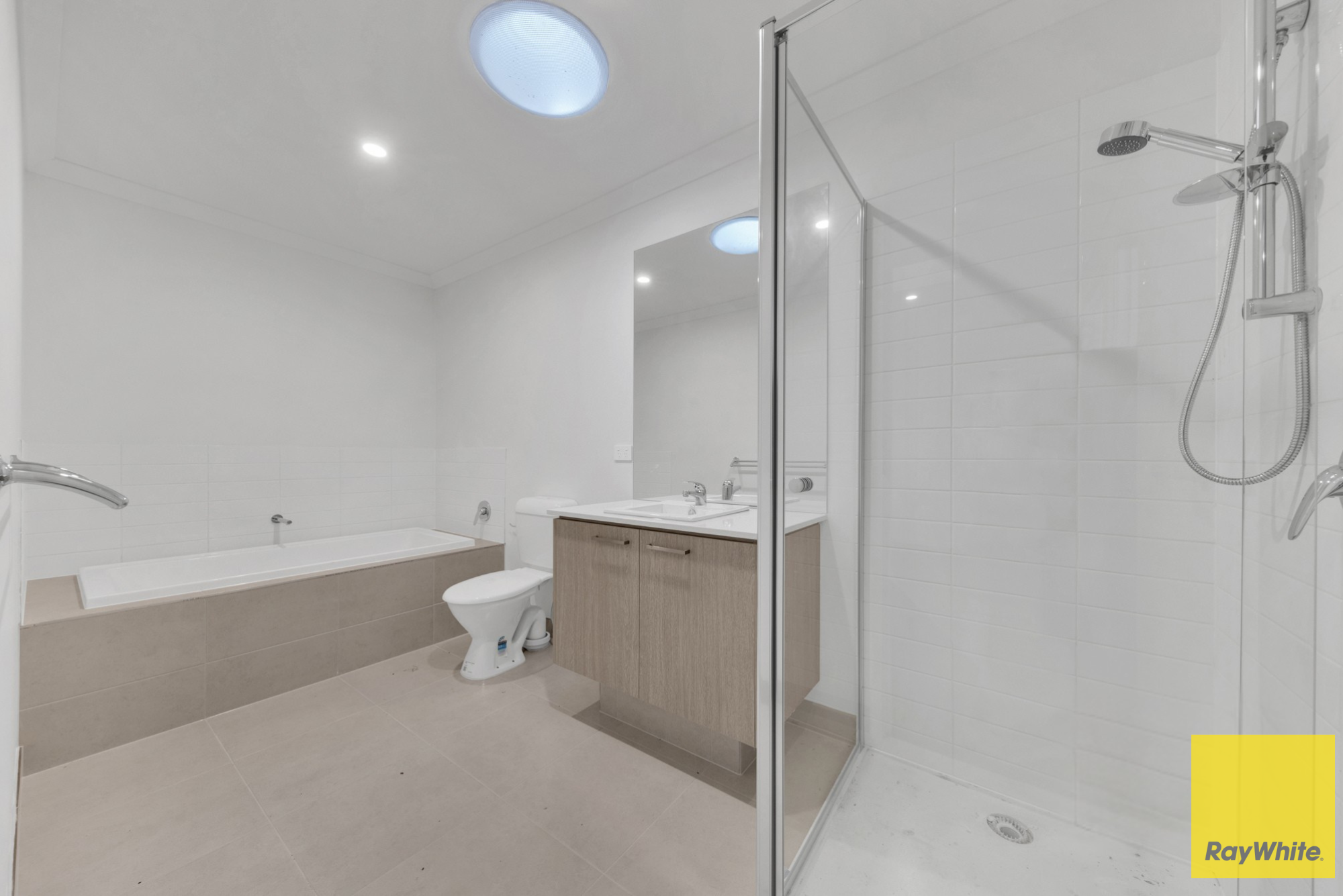 18 Altura Drive — photo 11 of 13