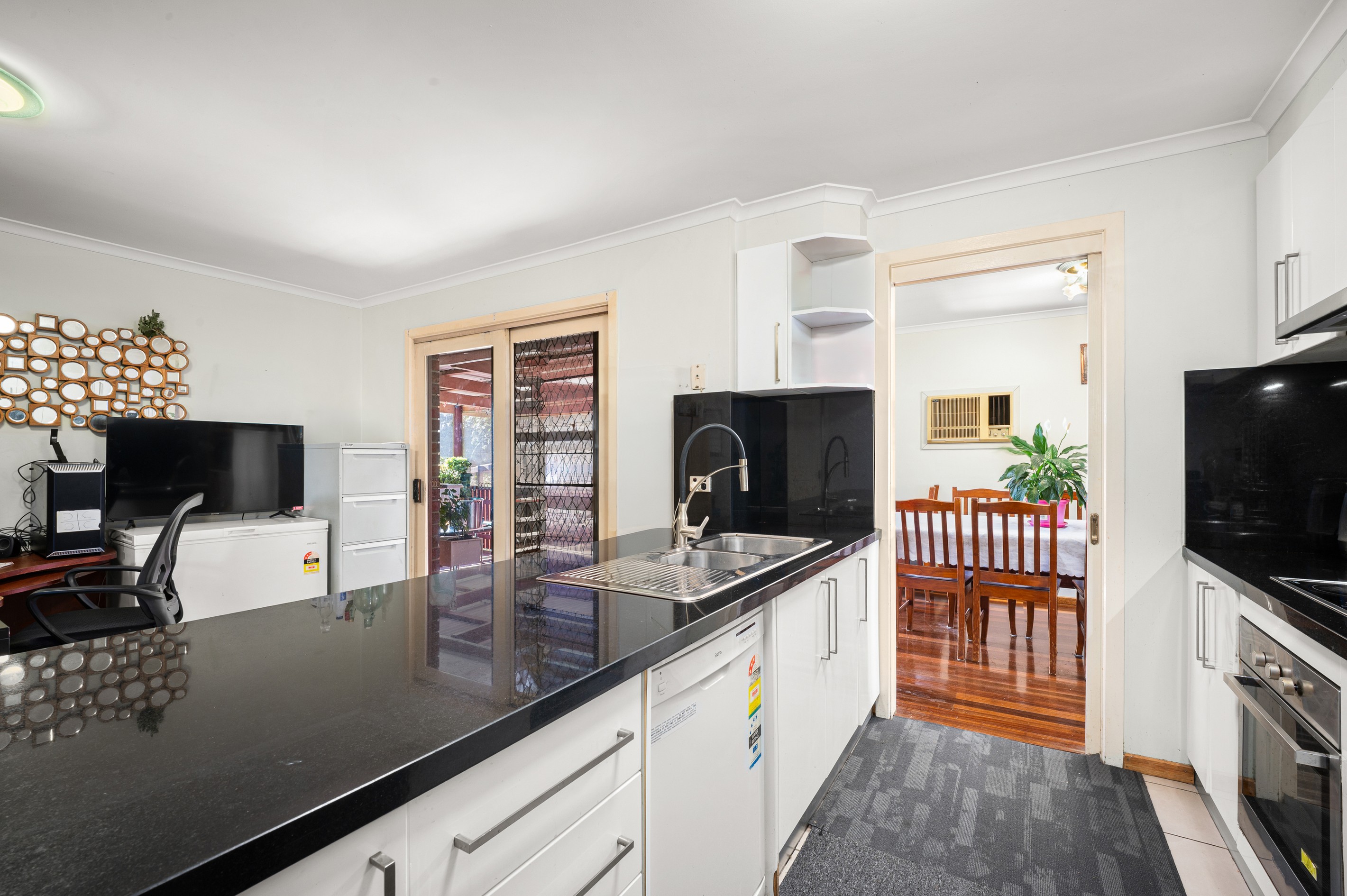 9 Bowman Drive, Mill Park, VIC 3082