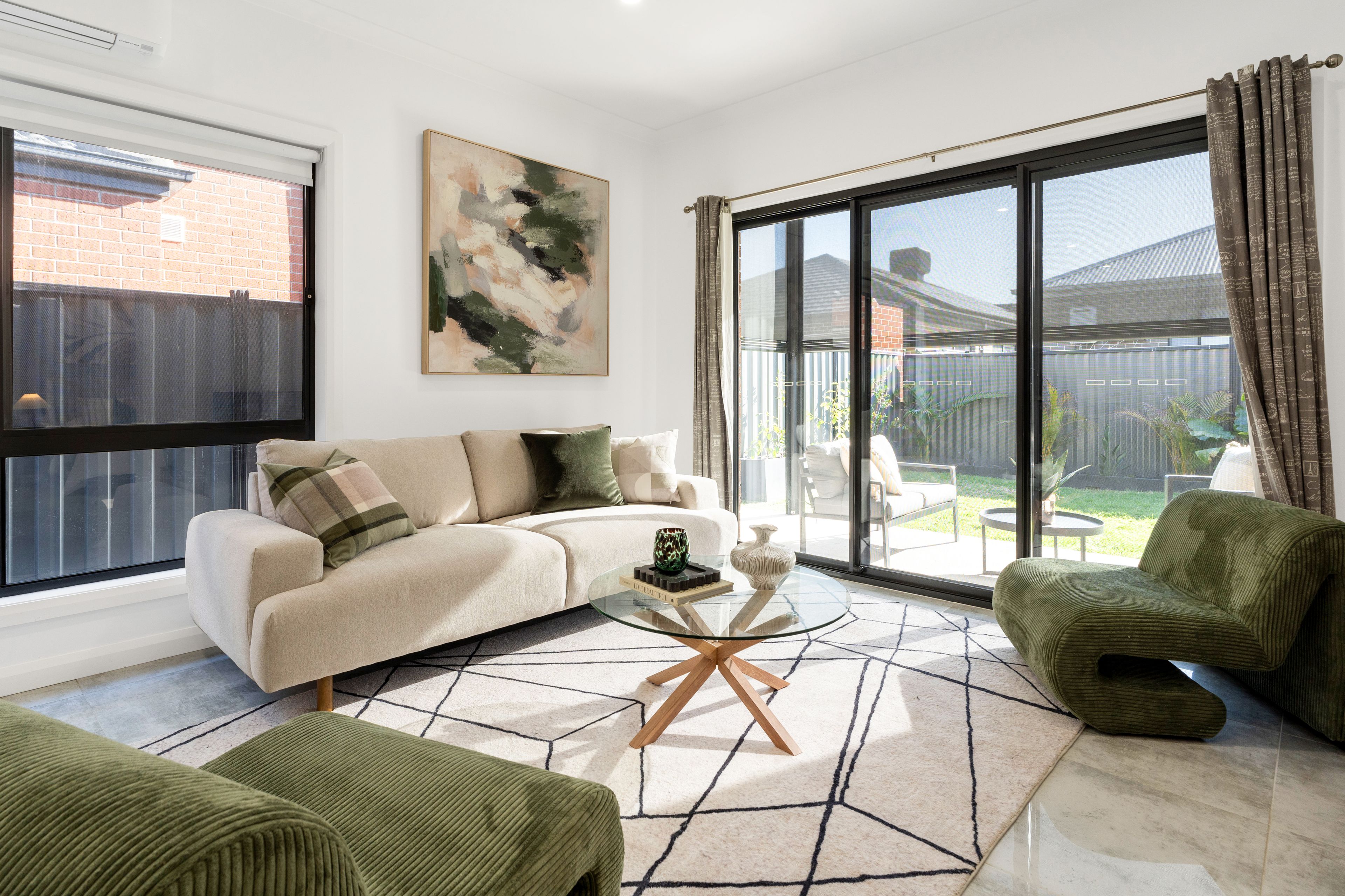 7 Angophora Crescent — photo 10 of 18