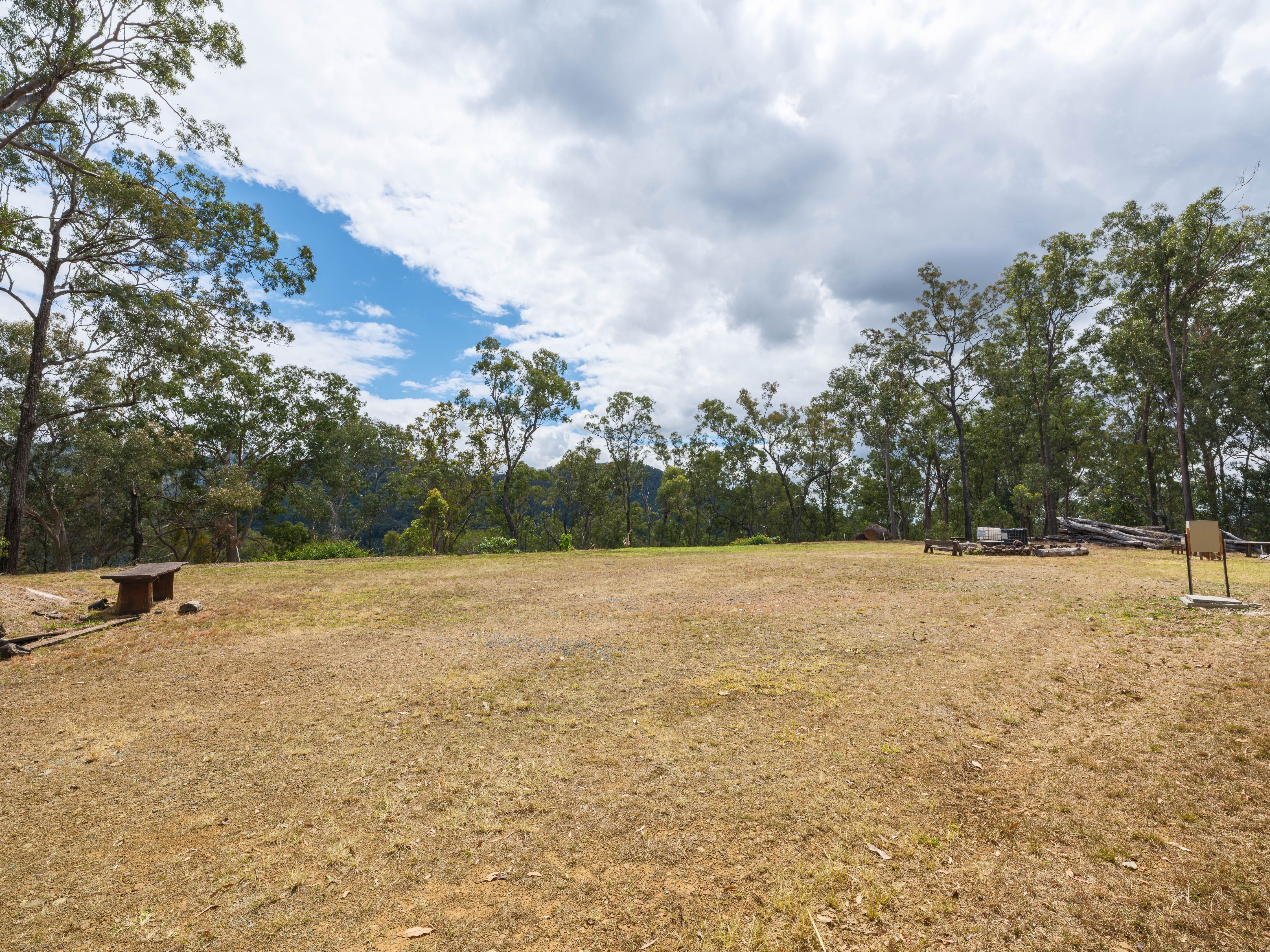 9.98 Hectares of Opportunity — photo 7 of 14