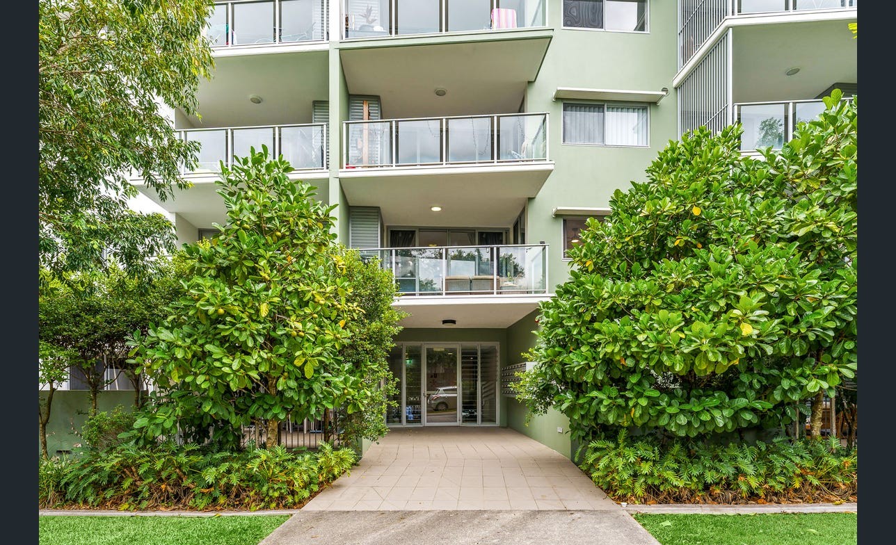 8/42 Slobodian Avenue, Eight Mile Plains, QLD 4113