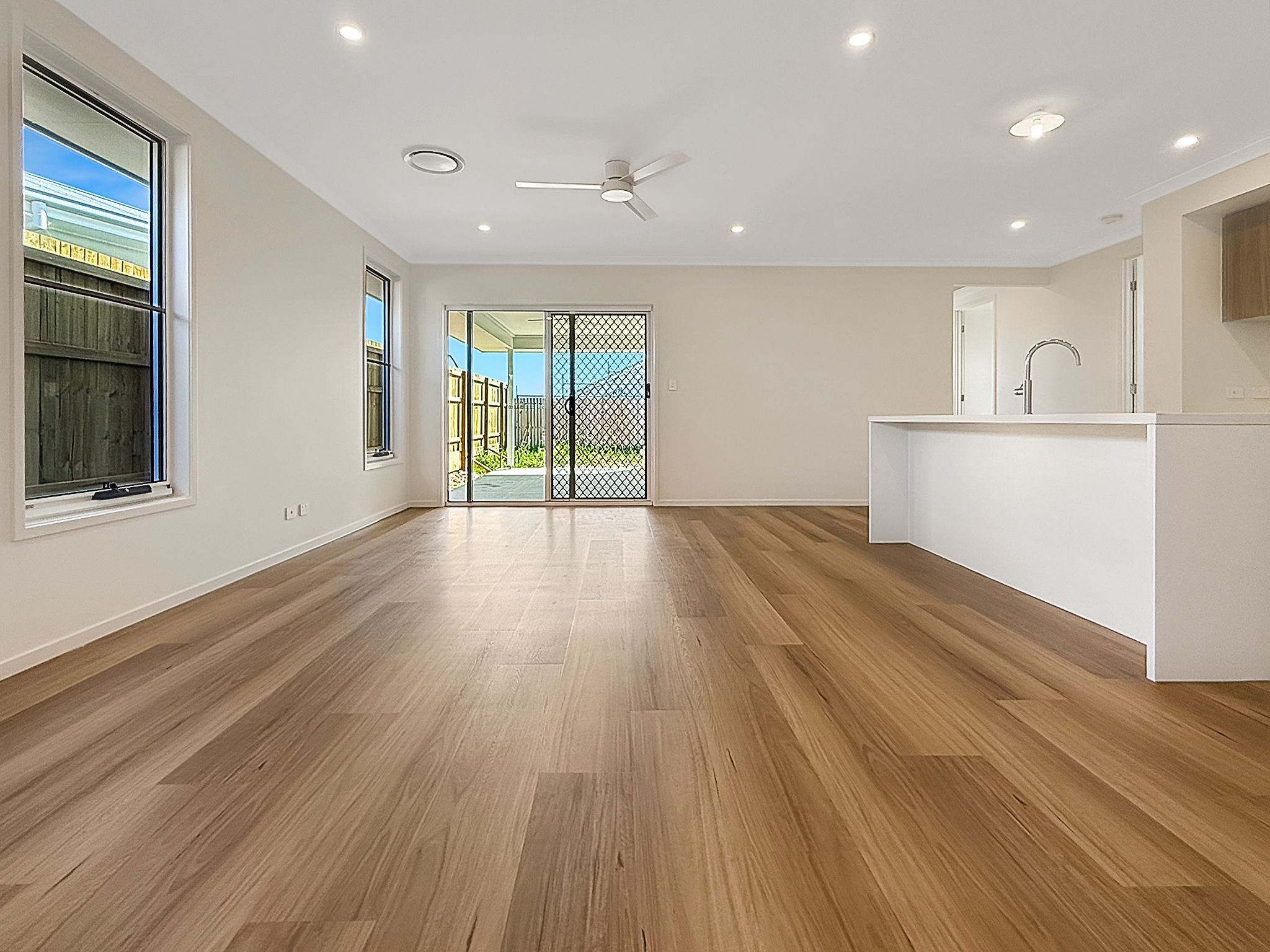 24 Elkhorn Street, Morayfield, QLD 4506