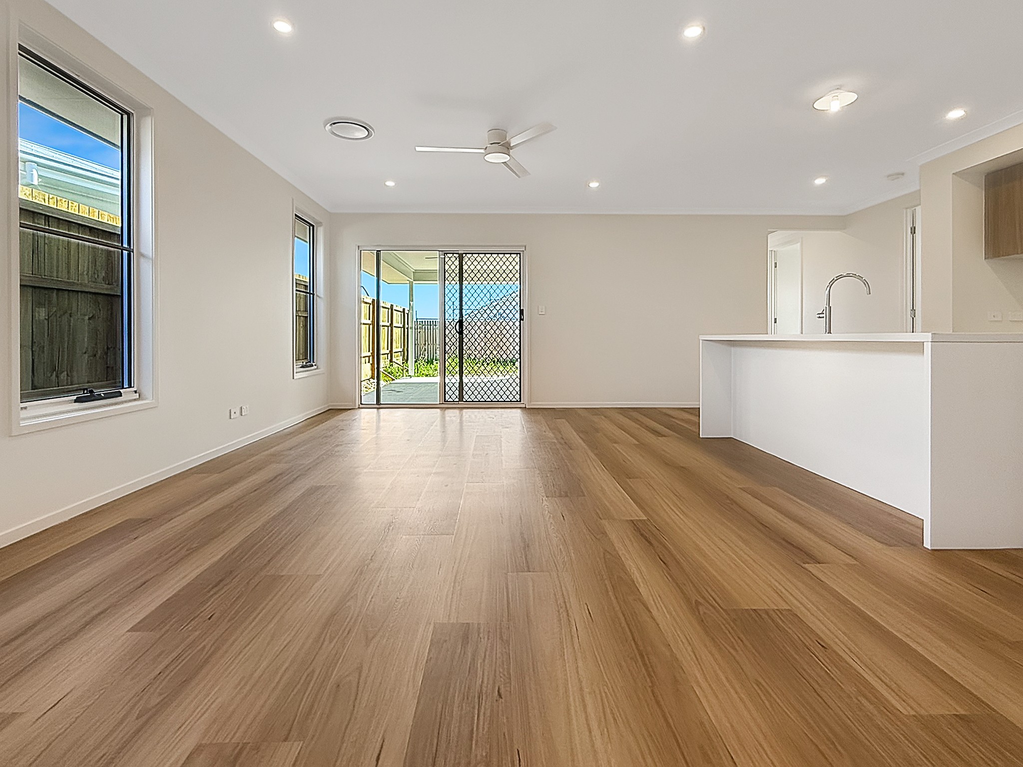 24 Elkhorn Street, Morayfield, QLD 4506