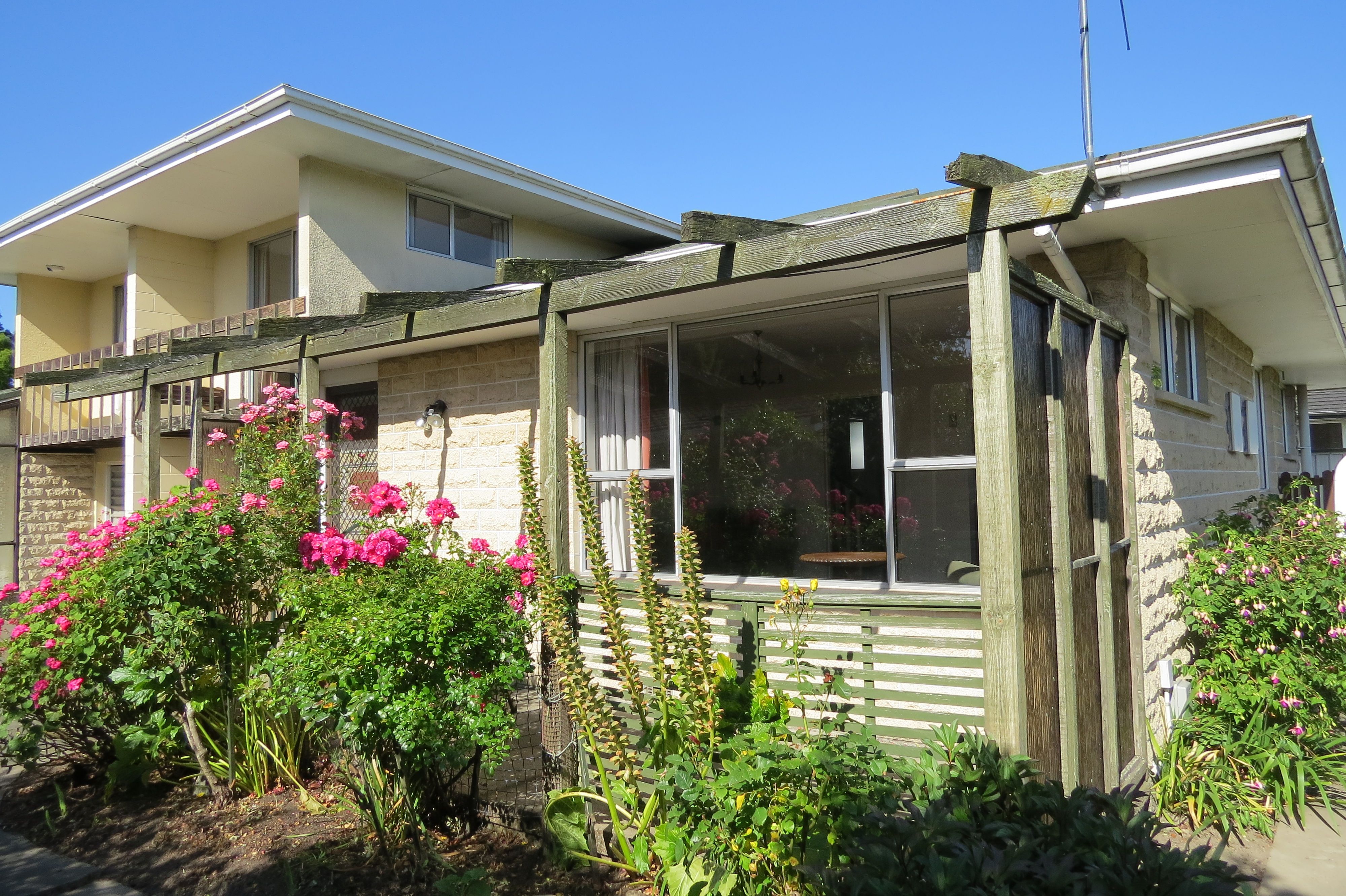 2/3 Esher Place, St Martins, Christchurch City