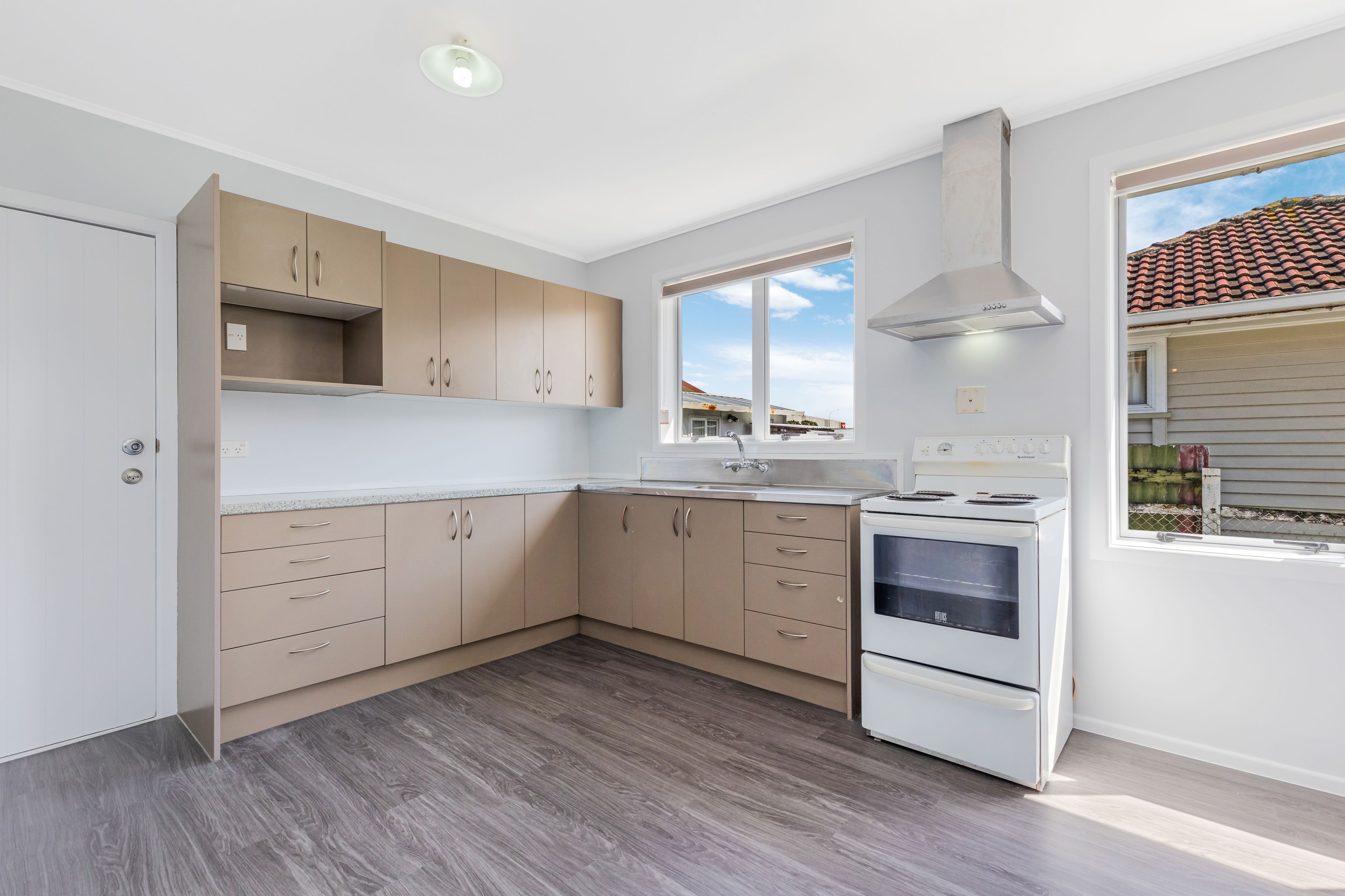 10 Mariner Street, Mangere, Manukau City