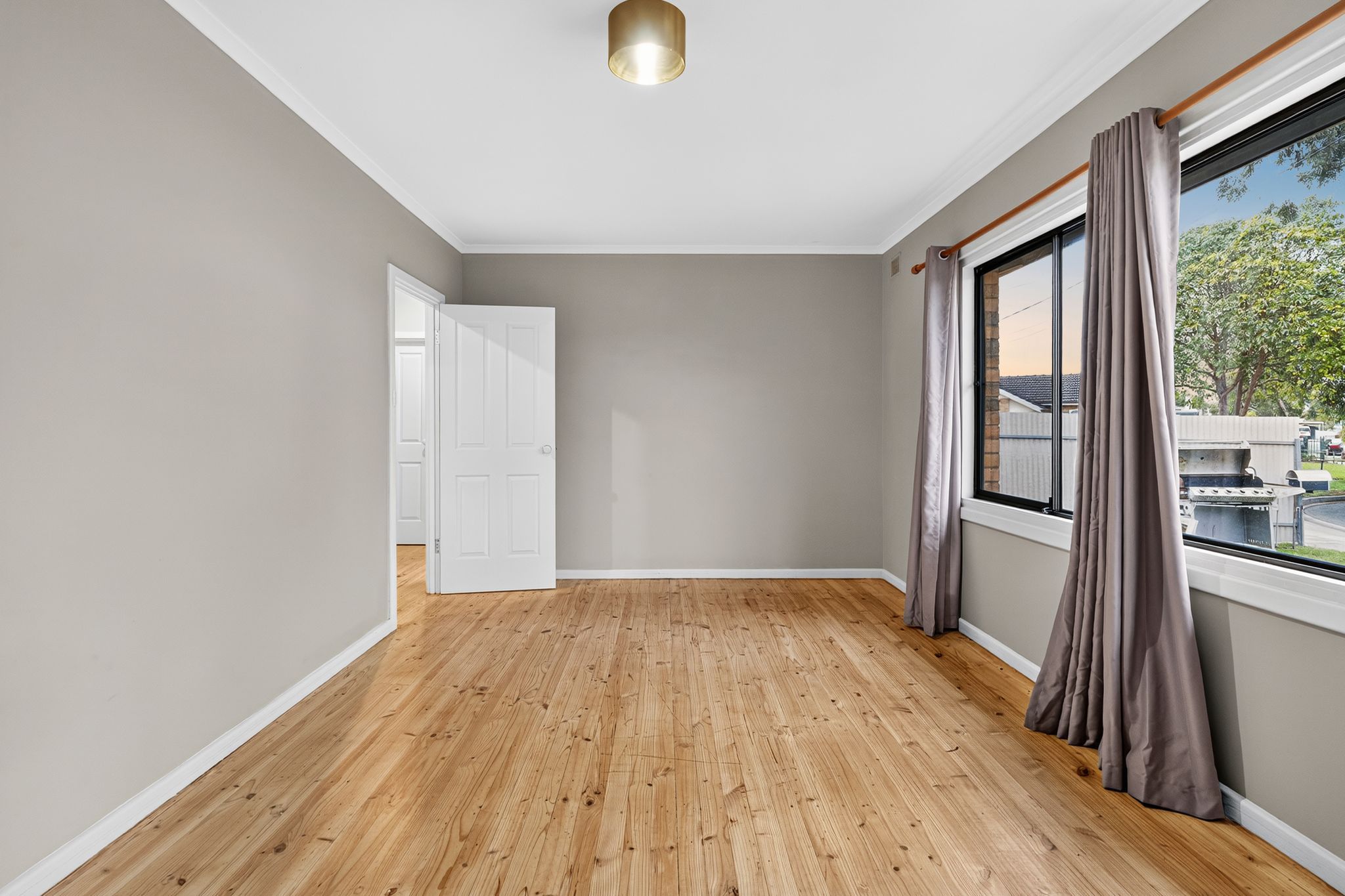 10 Maldon Street — photo 4 of 21