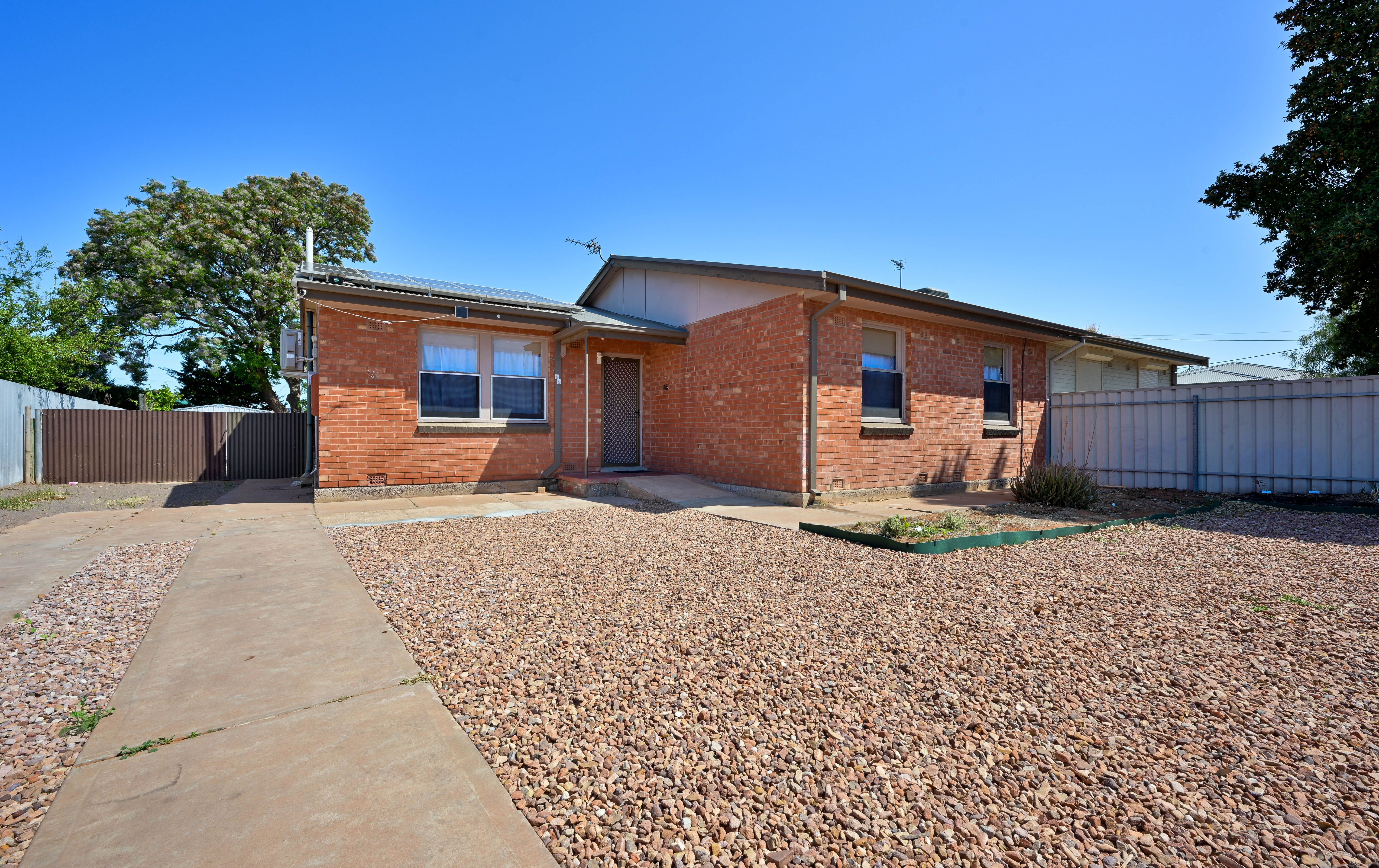 33 Scott Street, Whyalla Stuart SA 5608