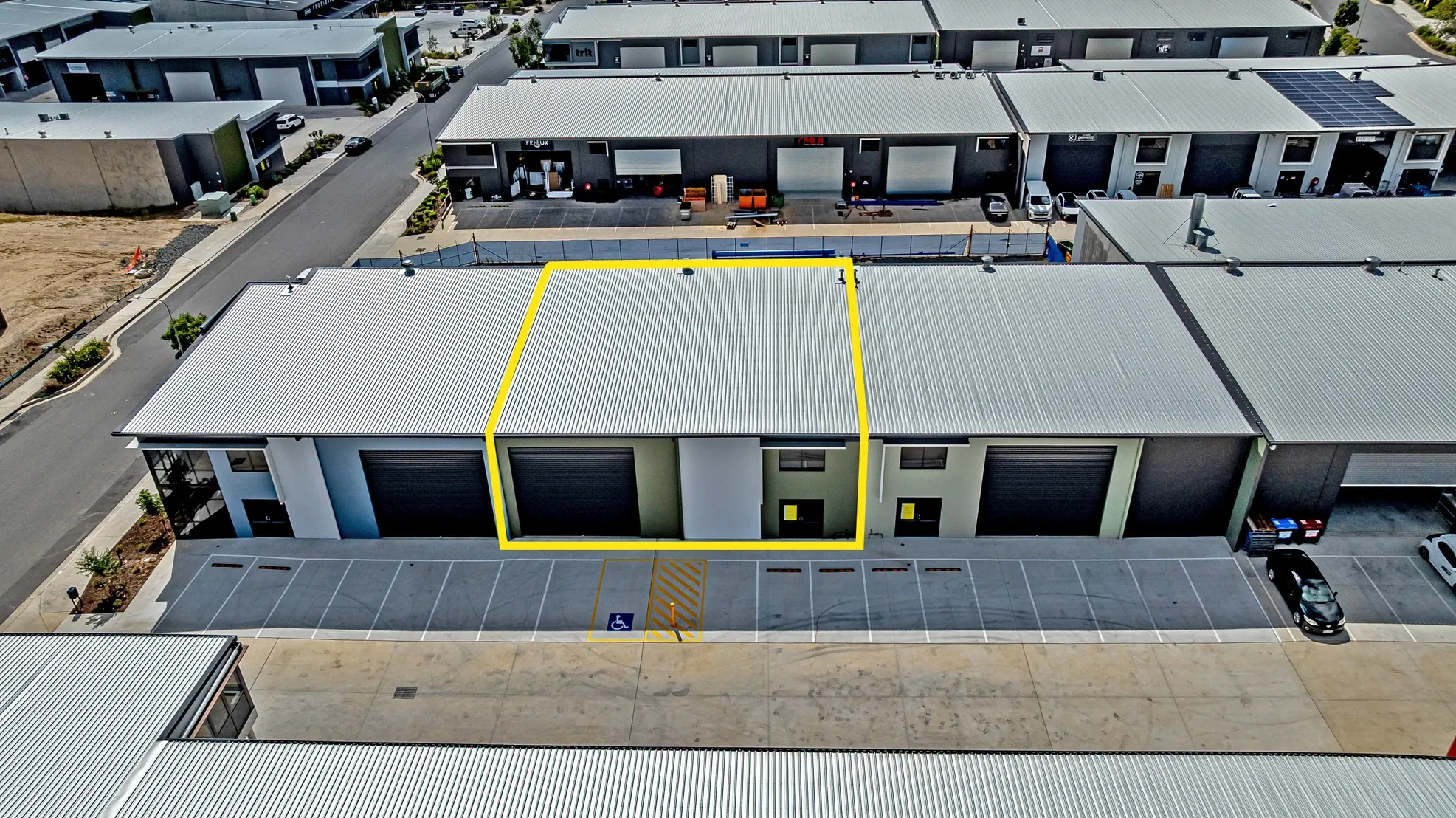 2/68 Jardine Drive, Redland Bay, QLD 4165
