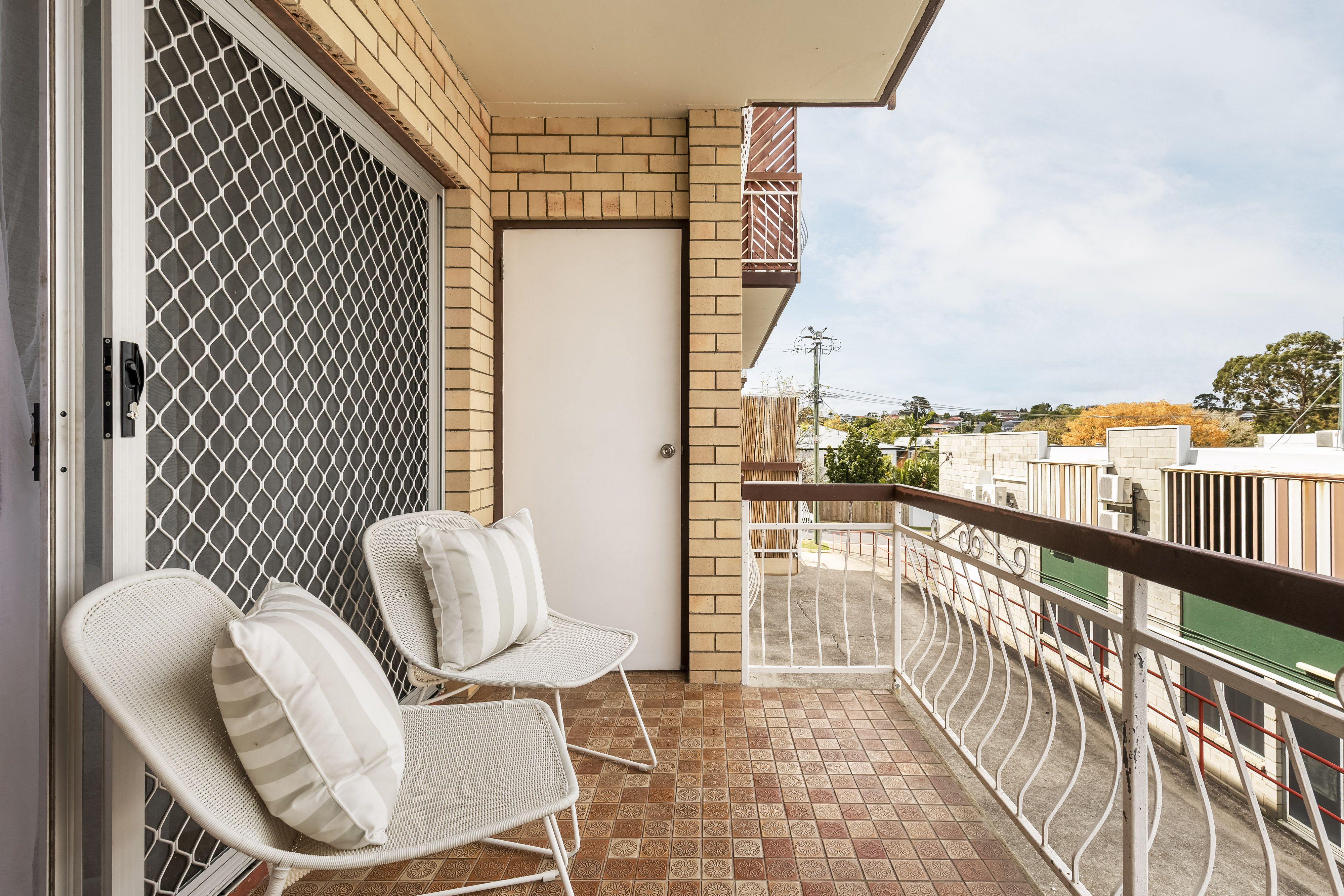3/10 Mcilwraith Street — photo 12 of 18