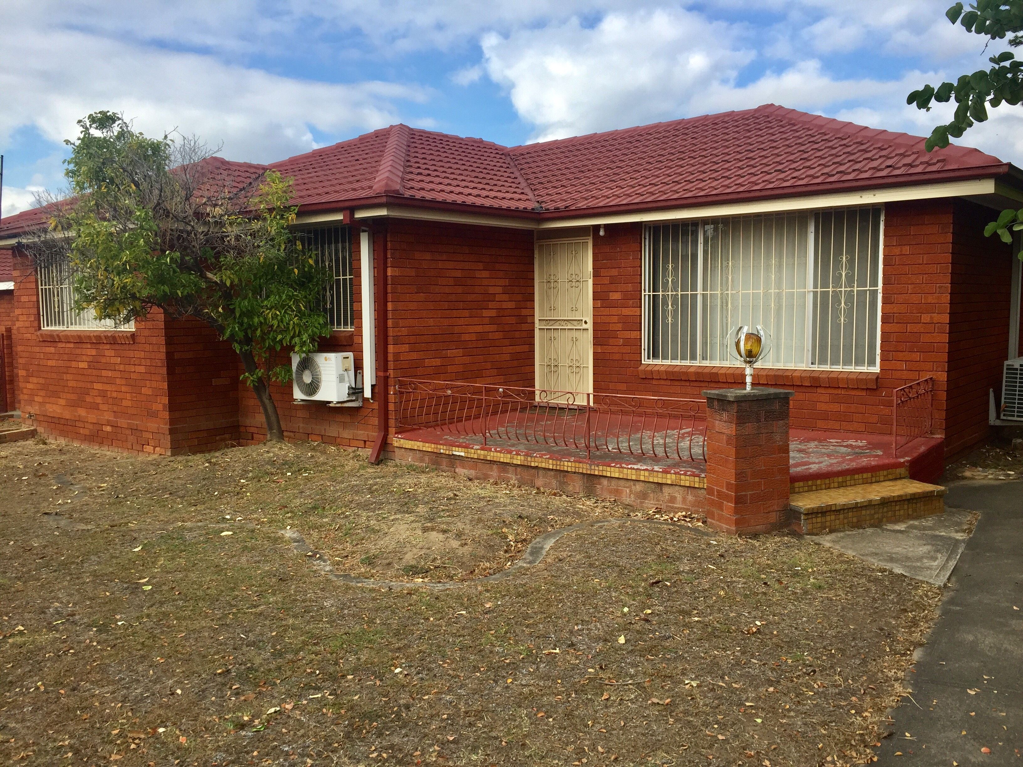 1 Oaklea Place — photo from Ray White Canley Heights