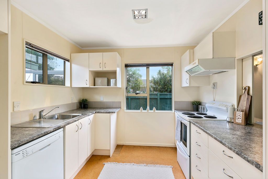 42 Wingfield Place, Churton Park, Wellington City