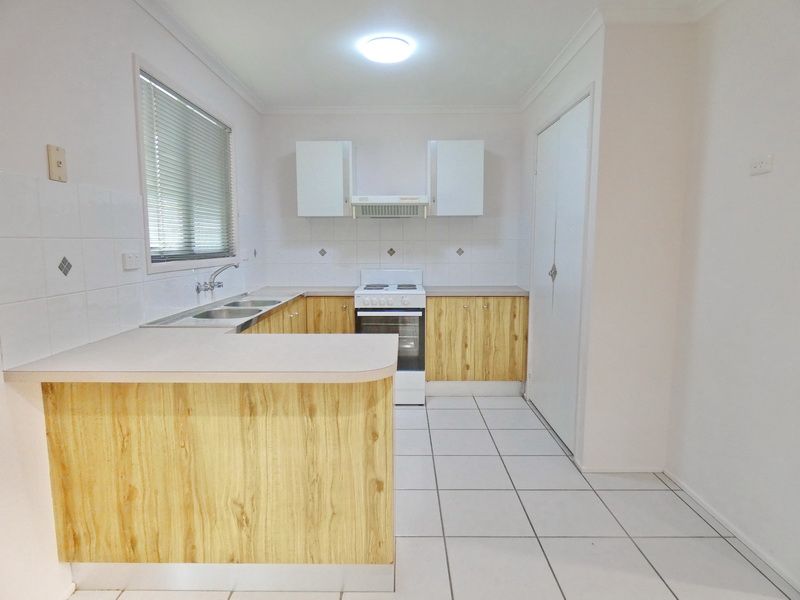 3 Bursaria Street, Crestmead, QLD 4132