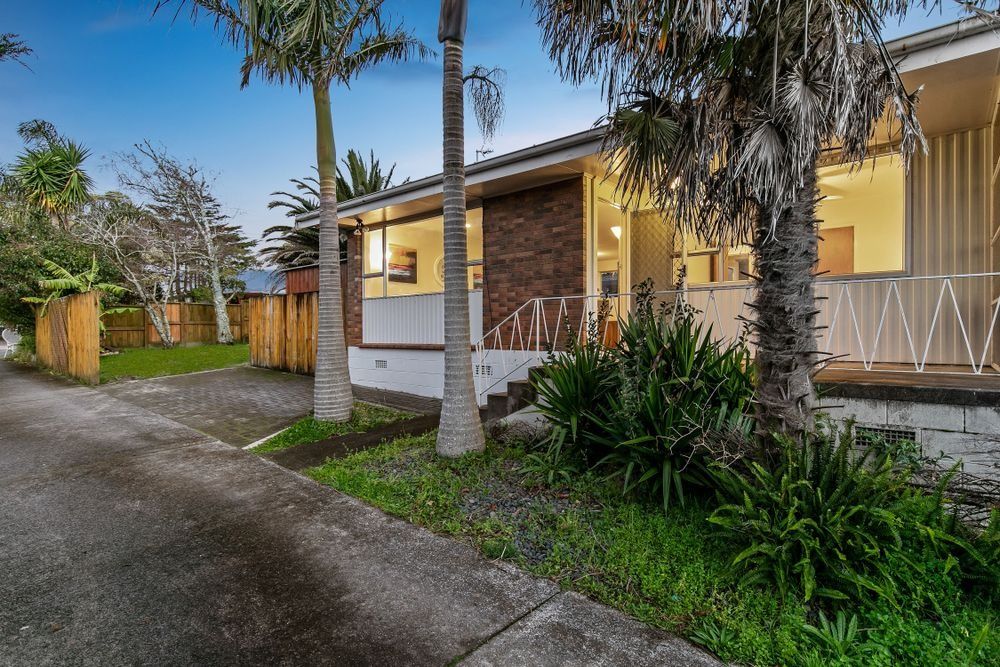 1/48 Mcleod Road, Te Atatu South, Waitakere City