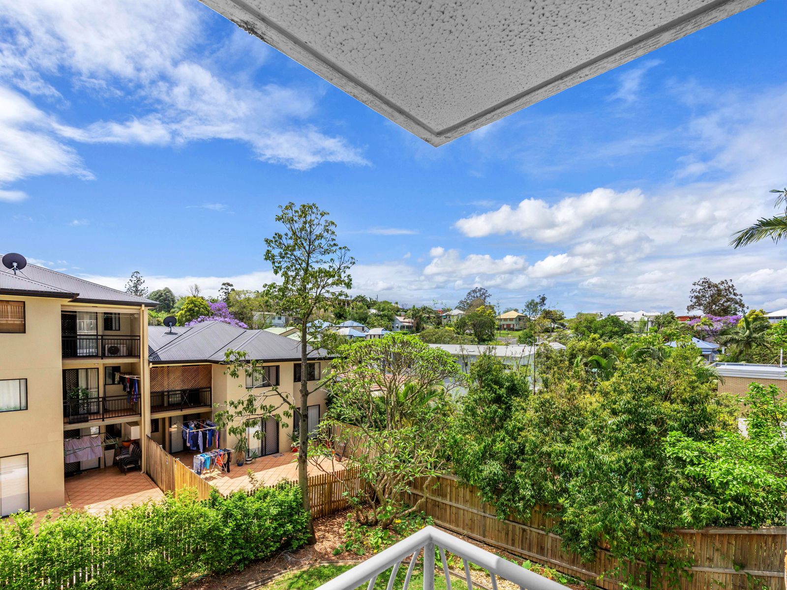 2/73 Waverley Road, Taringa, QLD 4068