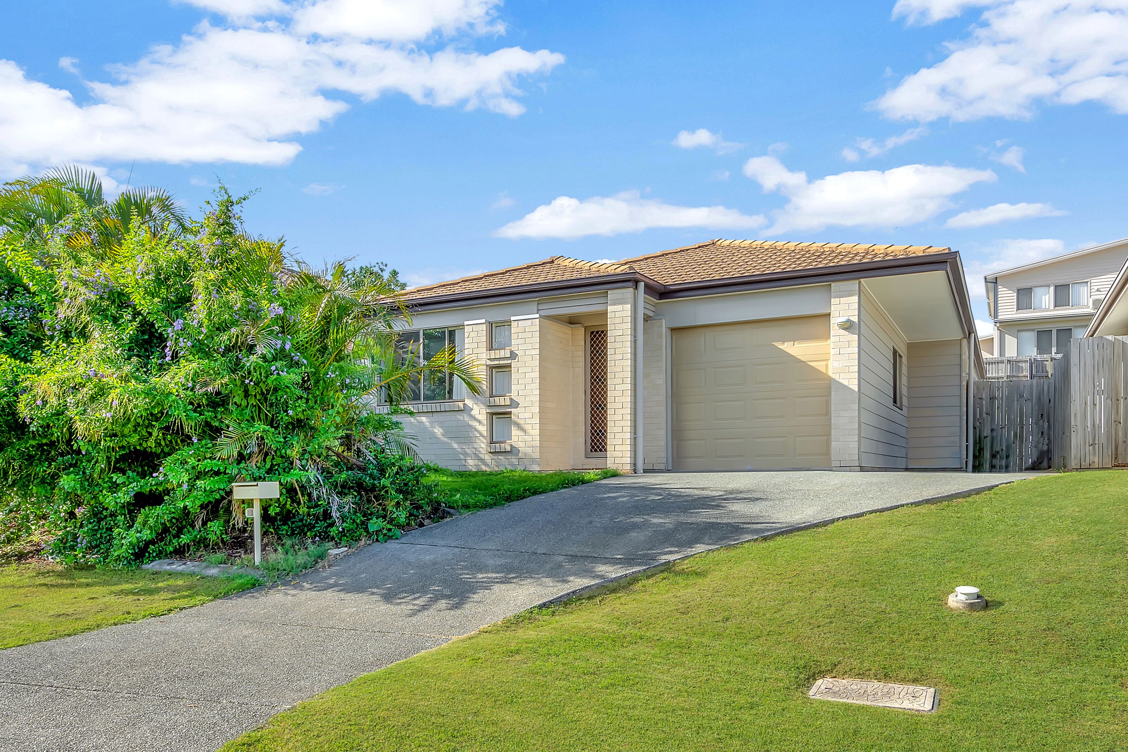 10 Kelly Avenue, Coomera, QLD 4209