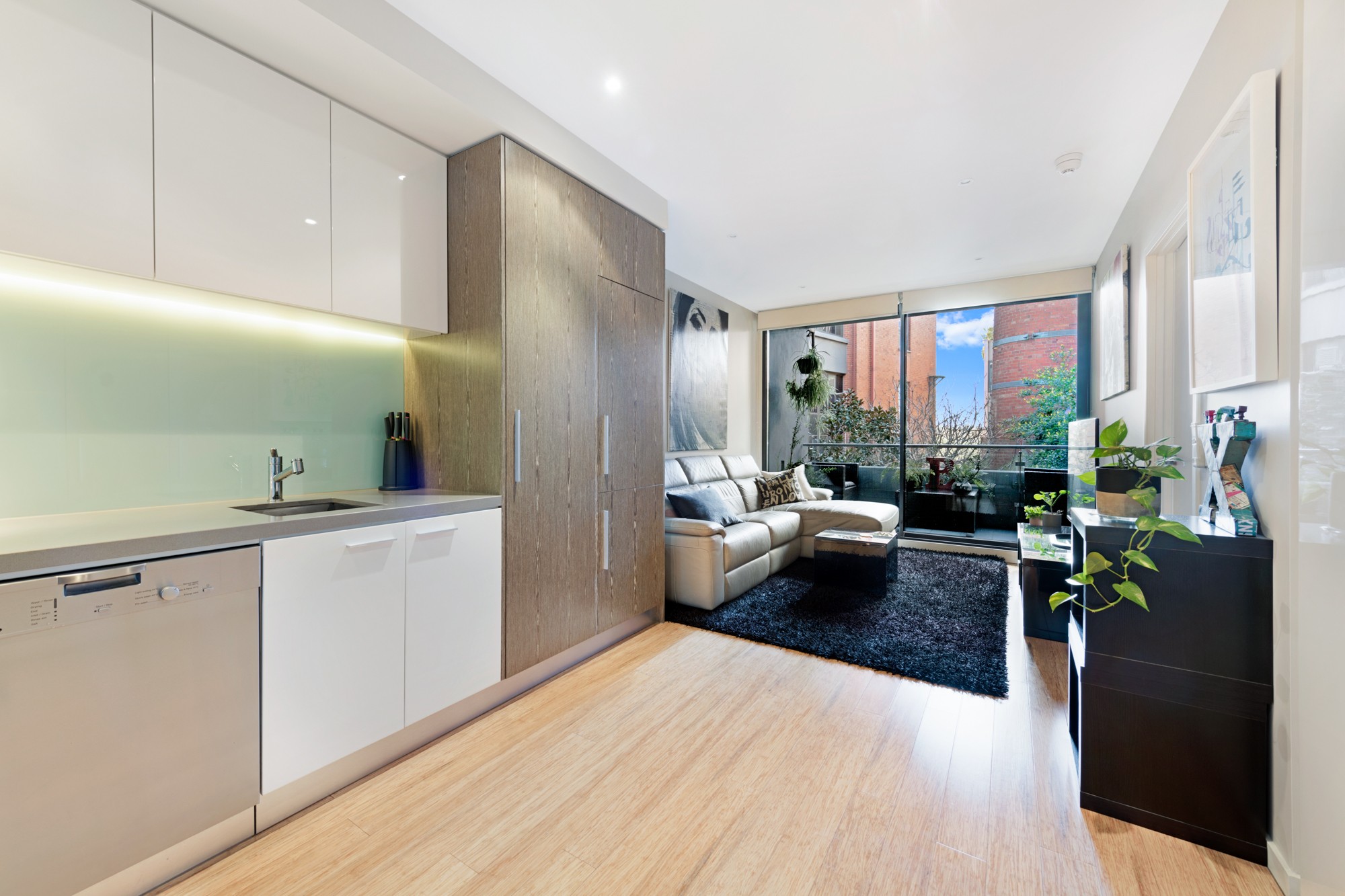 101/88 Trenerry Crescent, Abbotsford, VIC 3067