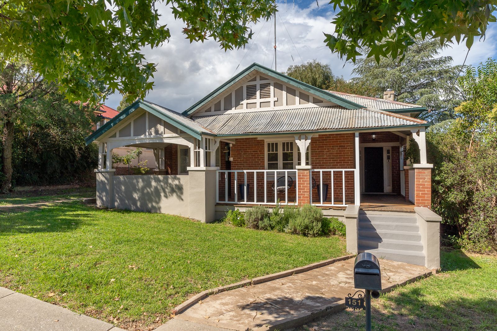151 Fitzroy Street, Cowra NSW 2794