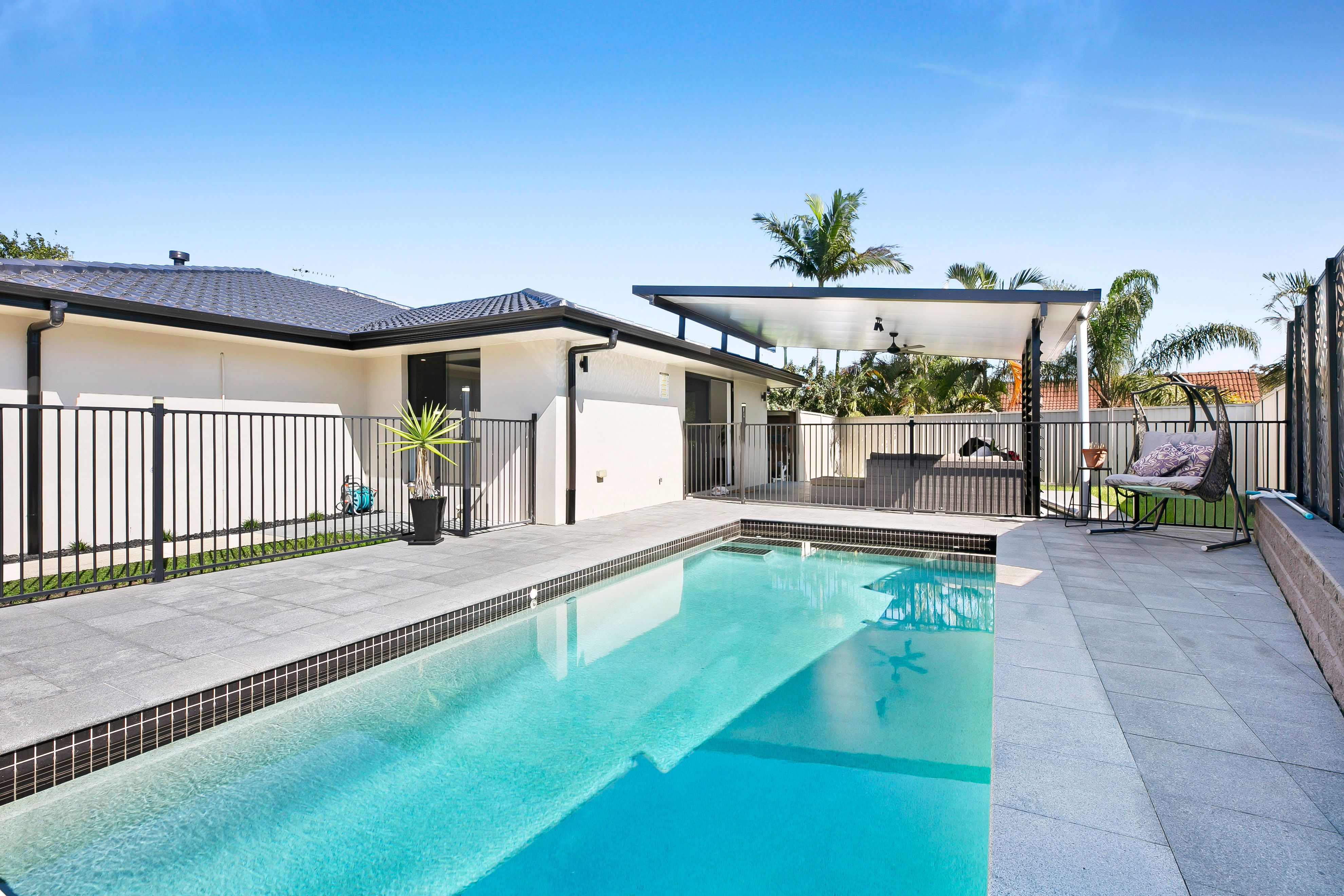 42 Merridown Drive, Merrimac QLD 4226