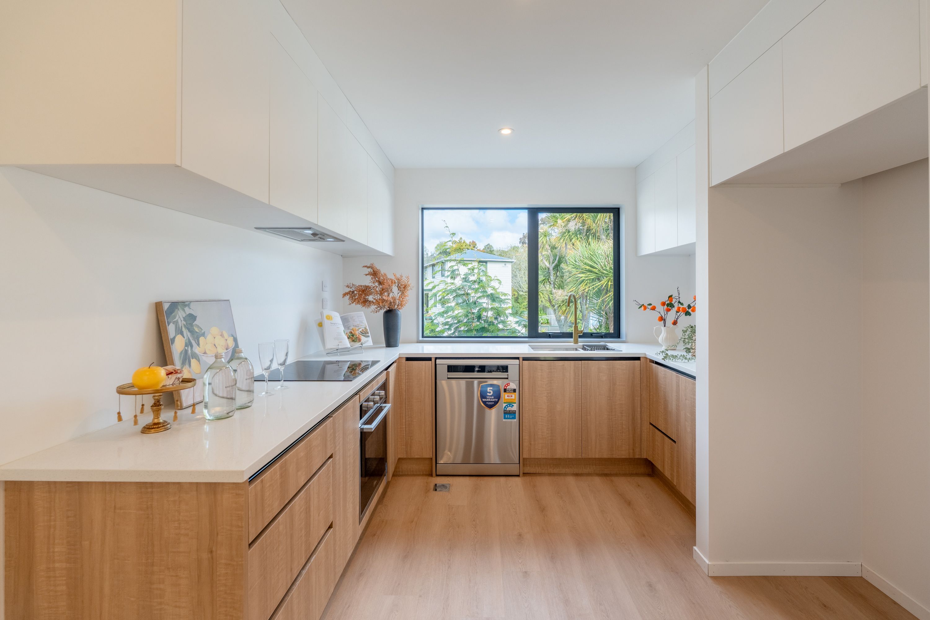 1/72 Seaview Road, Glenfield, North Shore City