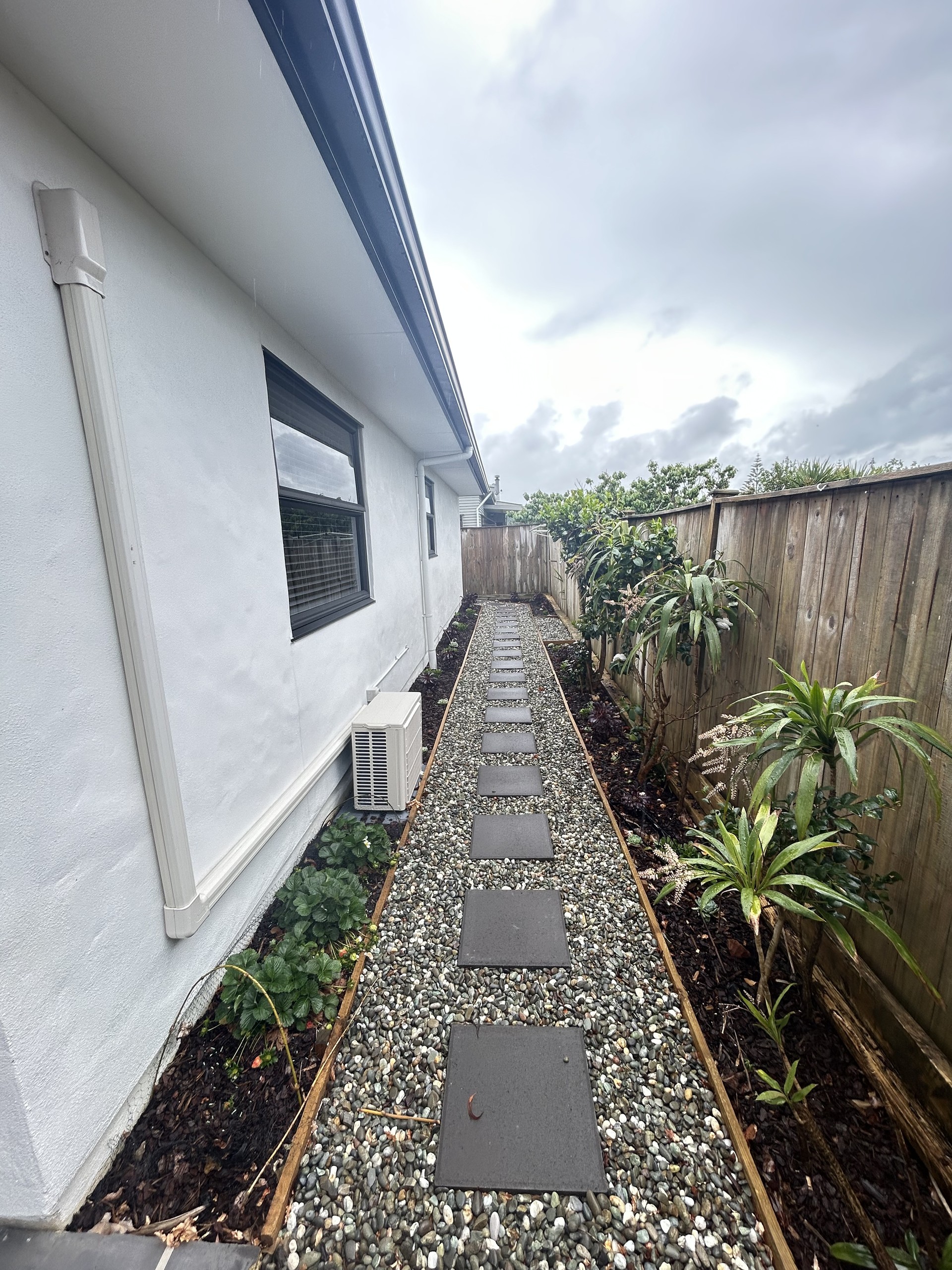 93 Deep Creek Road, Waiake, North Shore City