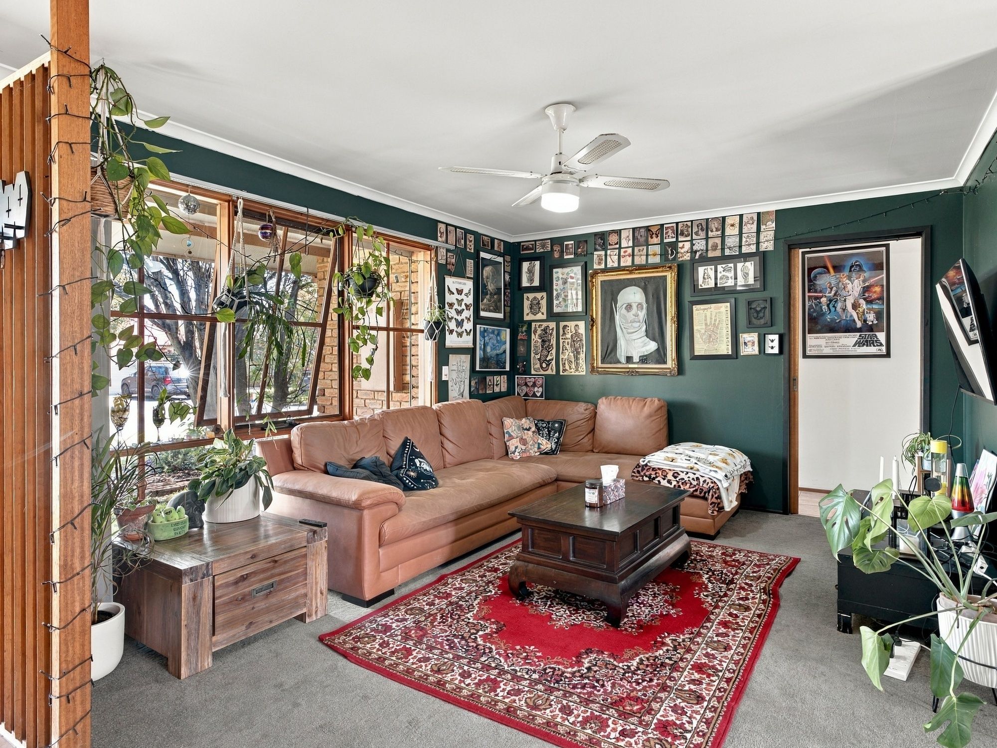 46 Lyndhurst Street — photo 3 of 13