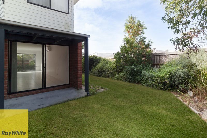 4/33 Pyrite Street, Pimpama, QLD 4209