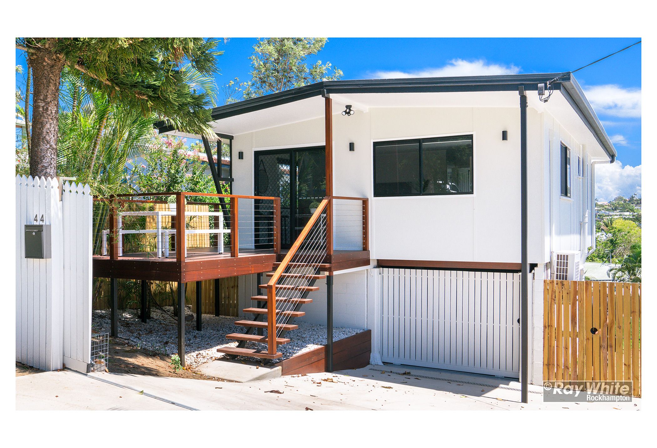 44 Poplar Street, Cooee Bay, QLD 4703
