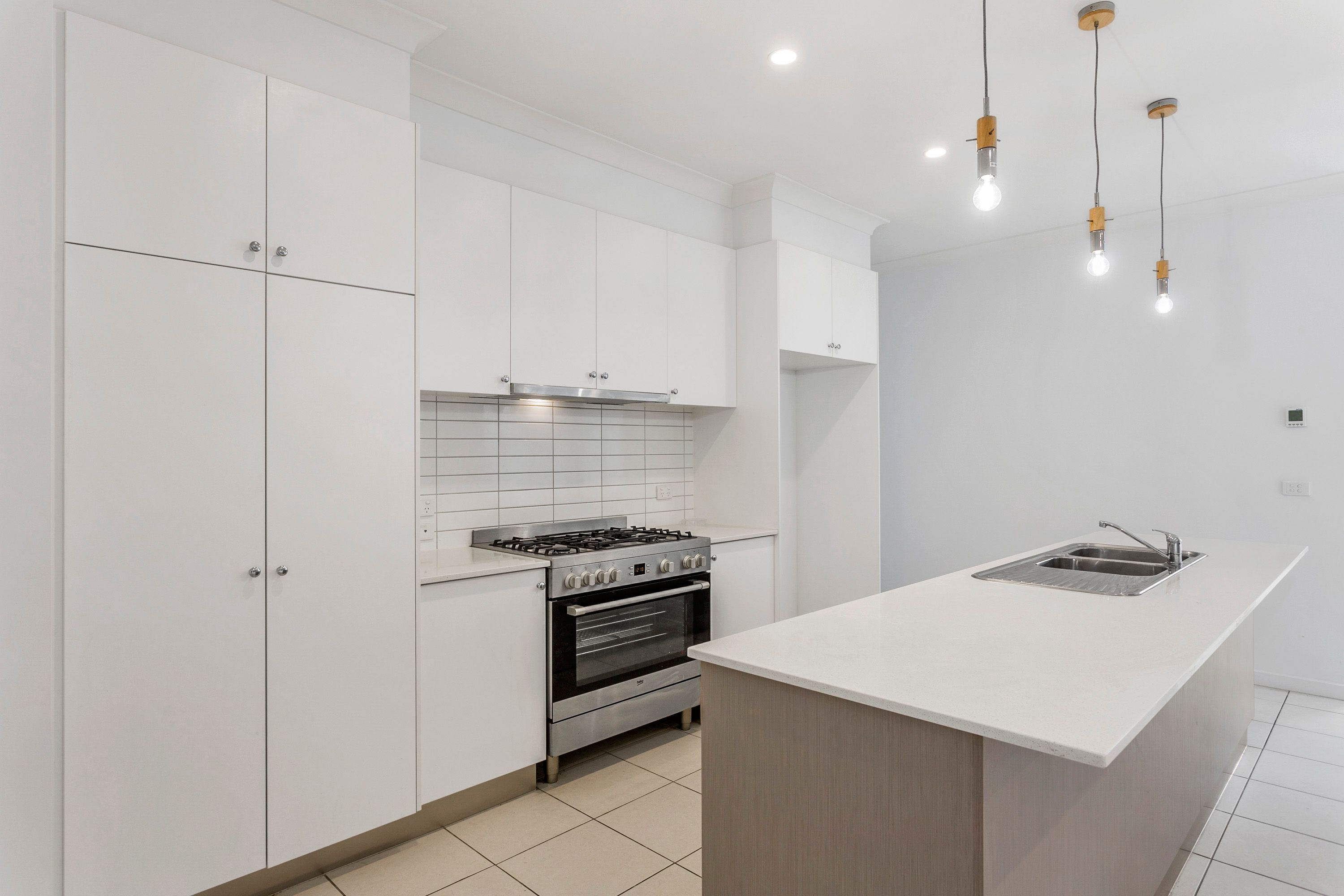 10 Tangemere Way, Cranbourne East, VIC 3977