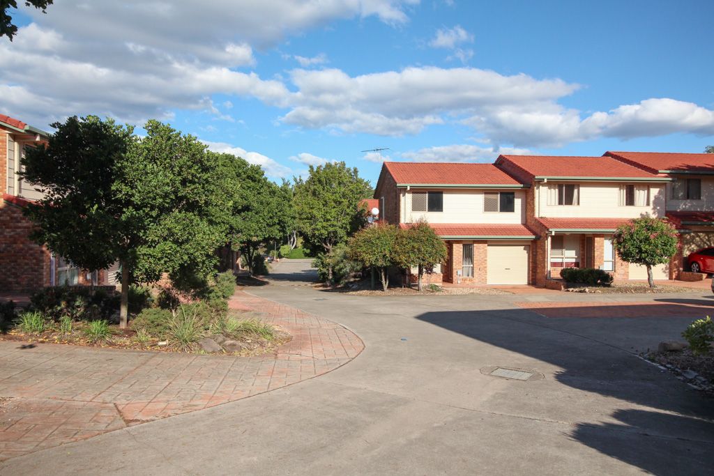 13 Bridge Street, Redbank QLD 4301