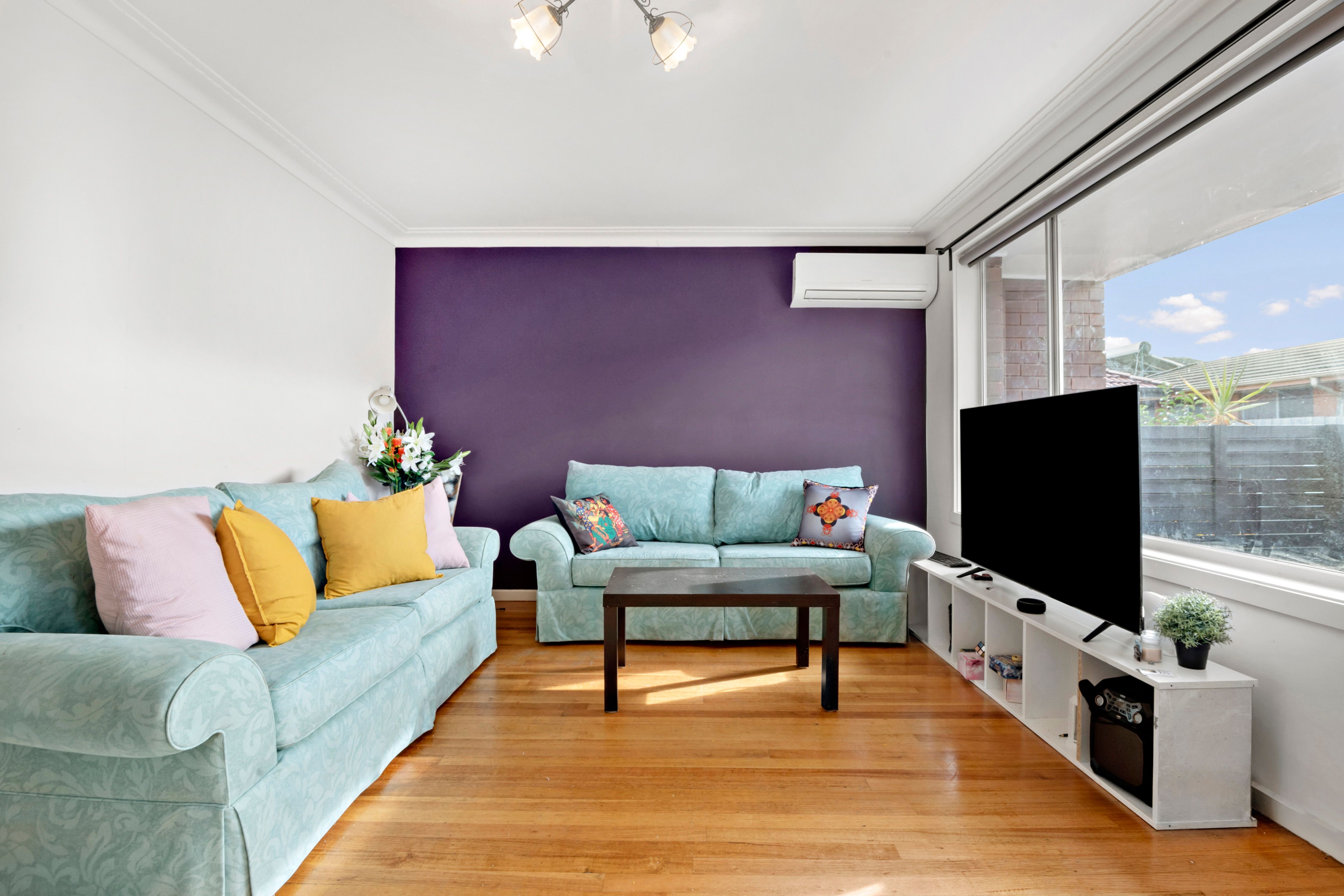 33 Milton Avenue, Clayton South VIC 3169