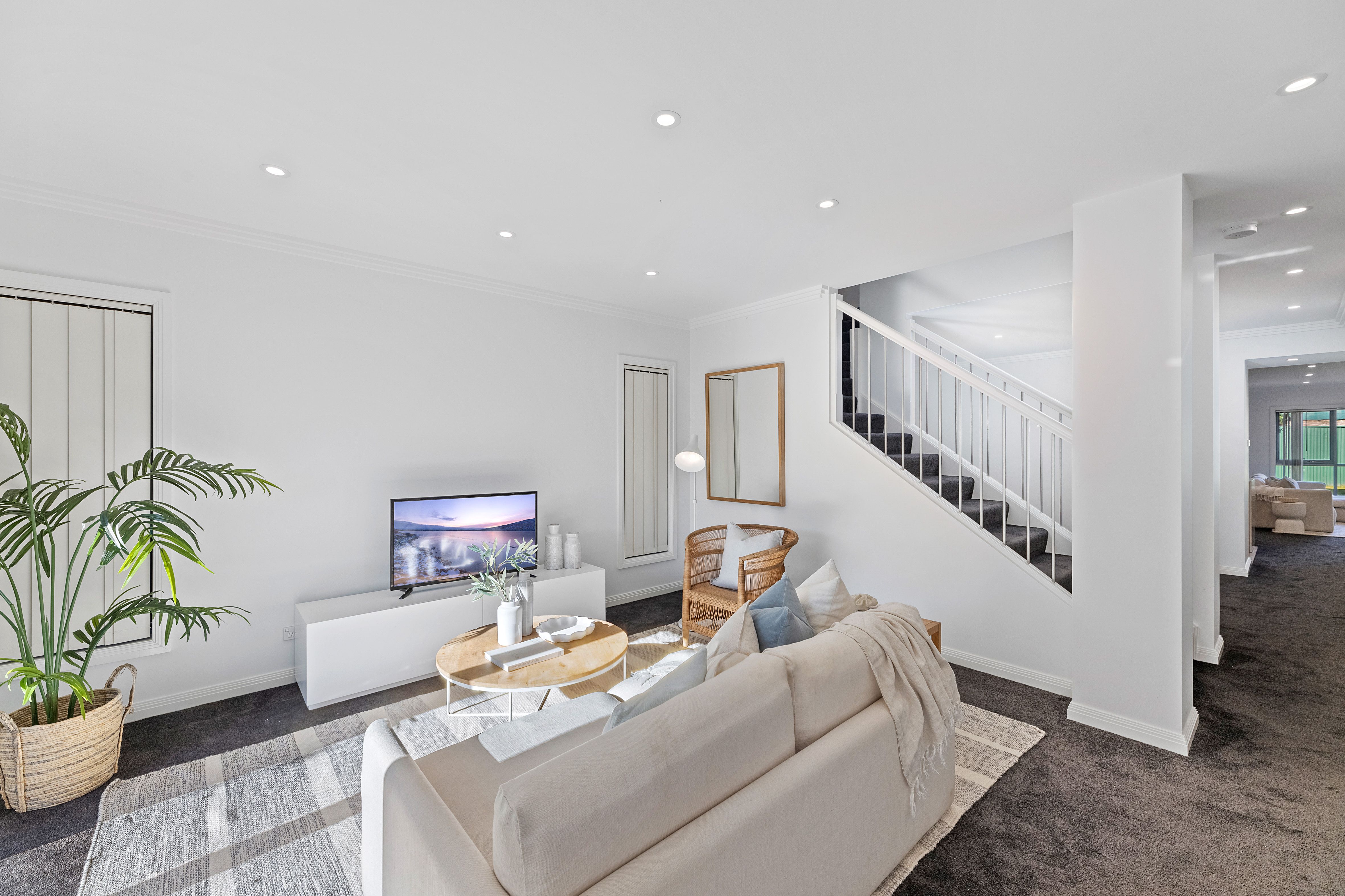 4 Sanananda Road, Holsworthy, NSW 2173