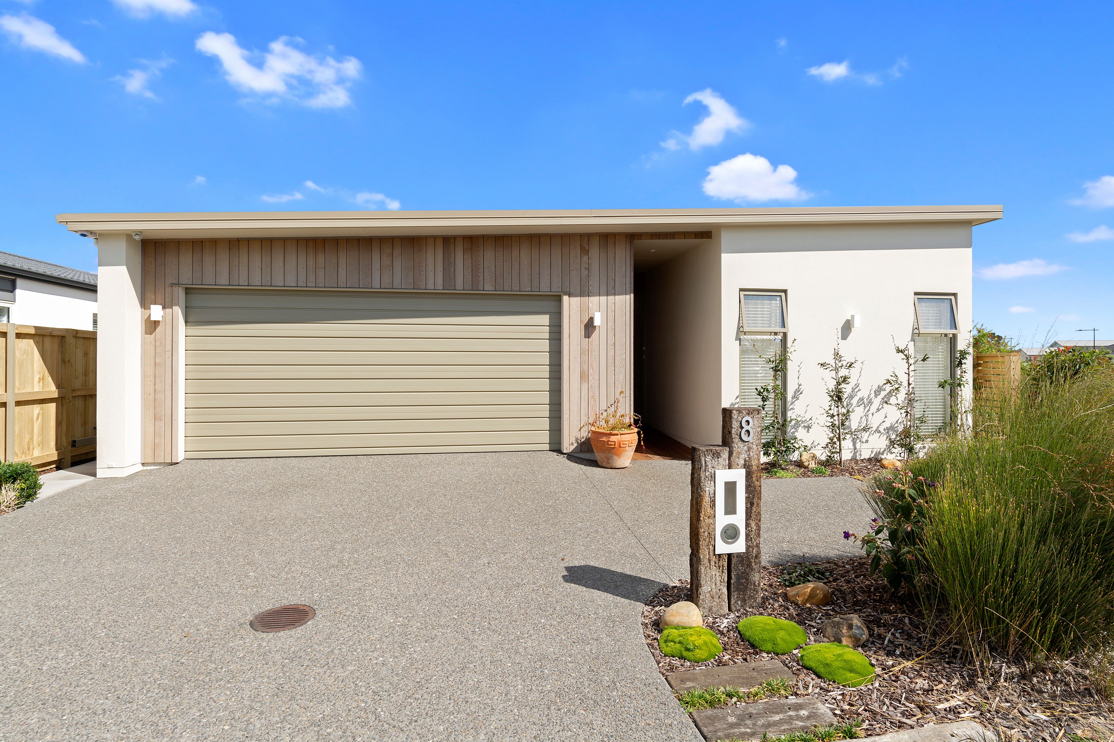 8 Awatira Drive, Papamoa Beach, Tauranga City