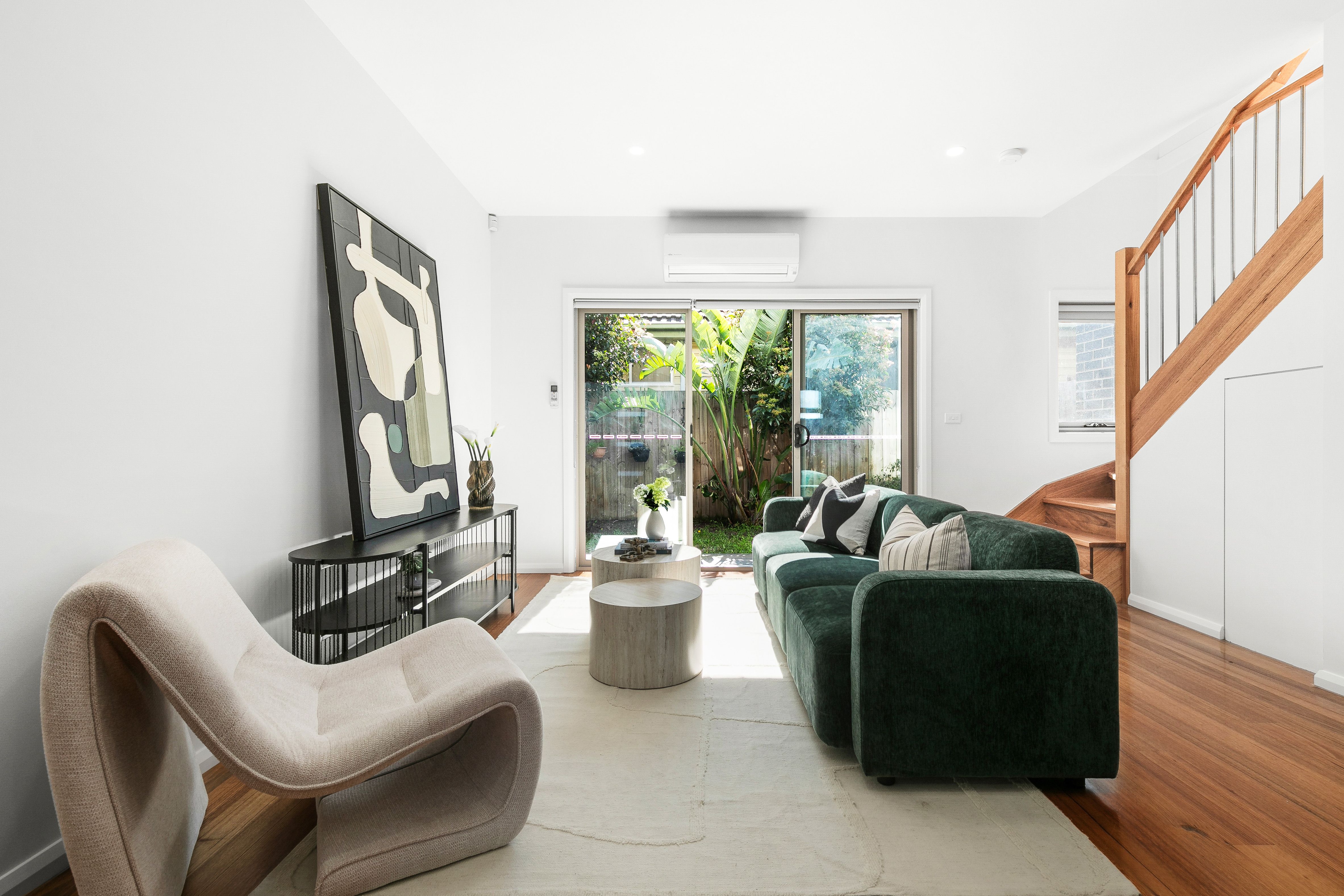 2/24 Cromwell Street — photo 3 of 10