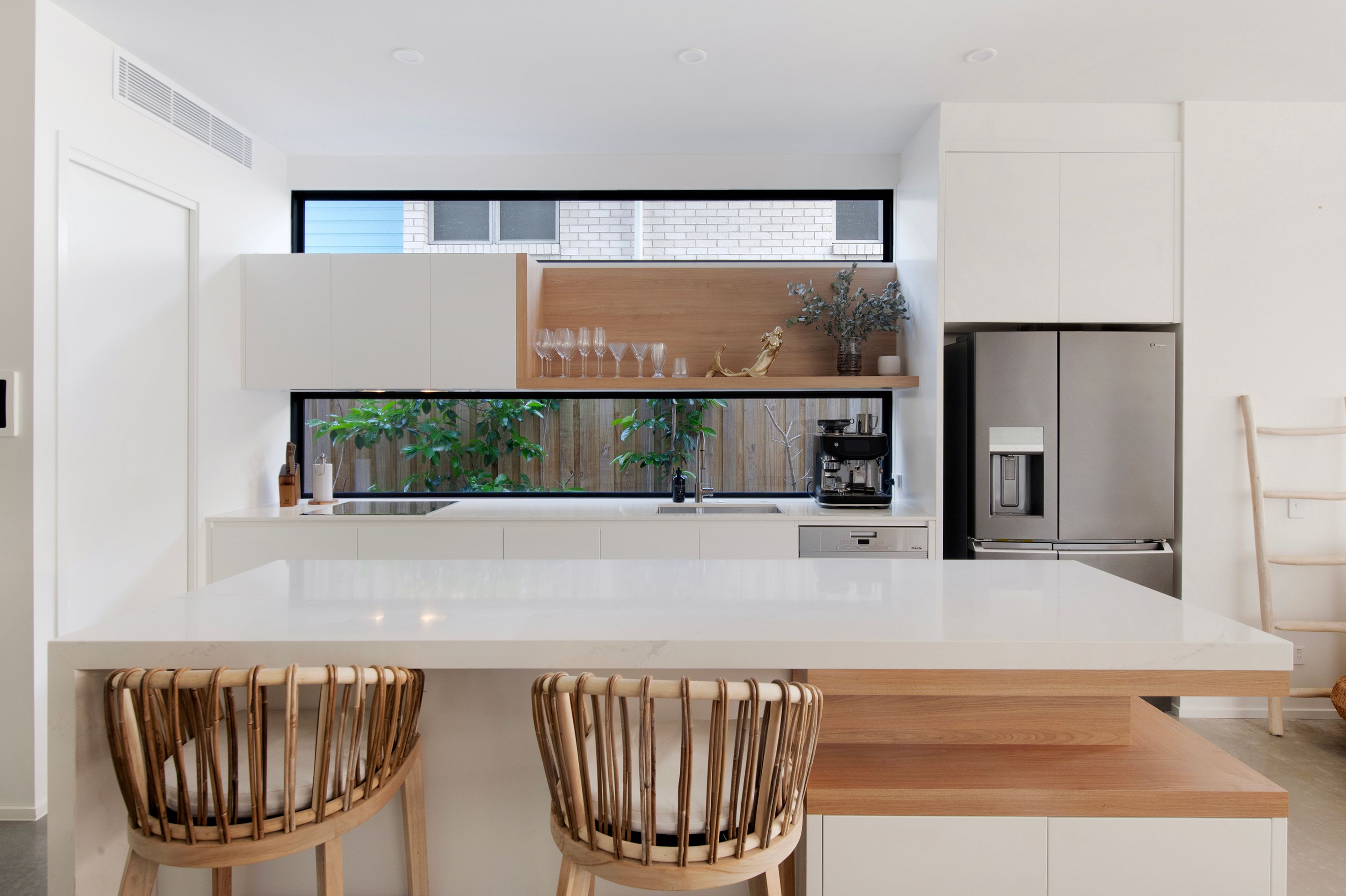 2/20 Petrel Avenue — photo 6 of 18