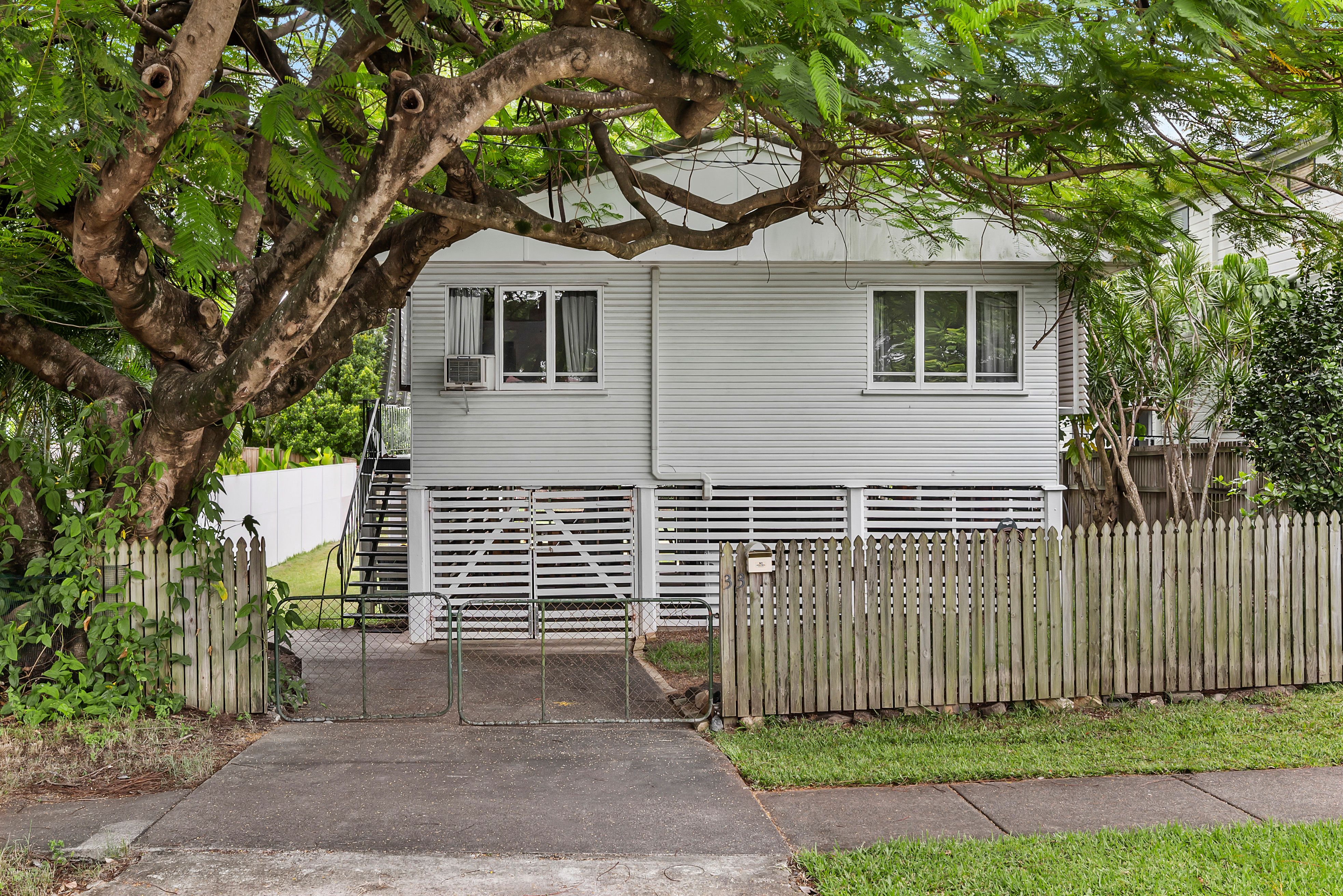 33 Orlando Road, Yeronga QLD 4104
