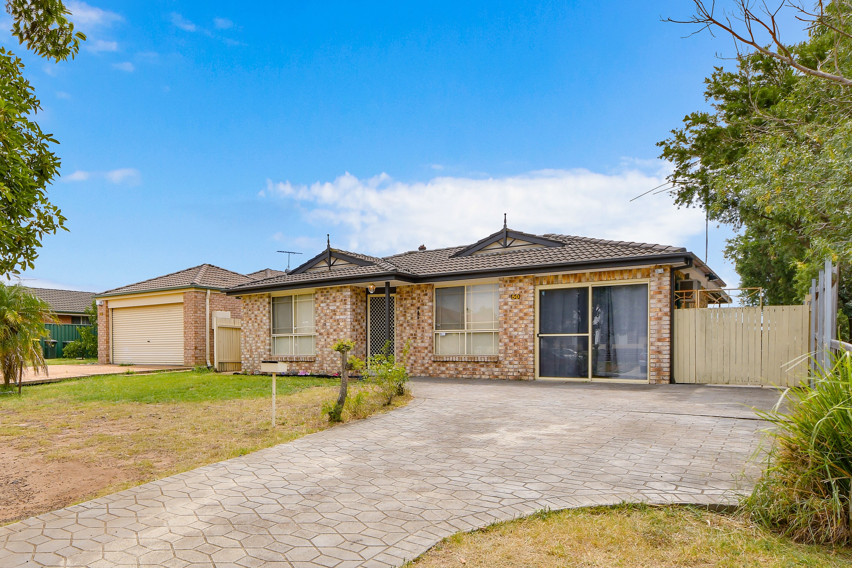 Macquarie Fields, NSW 2564