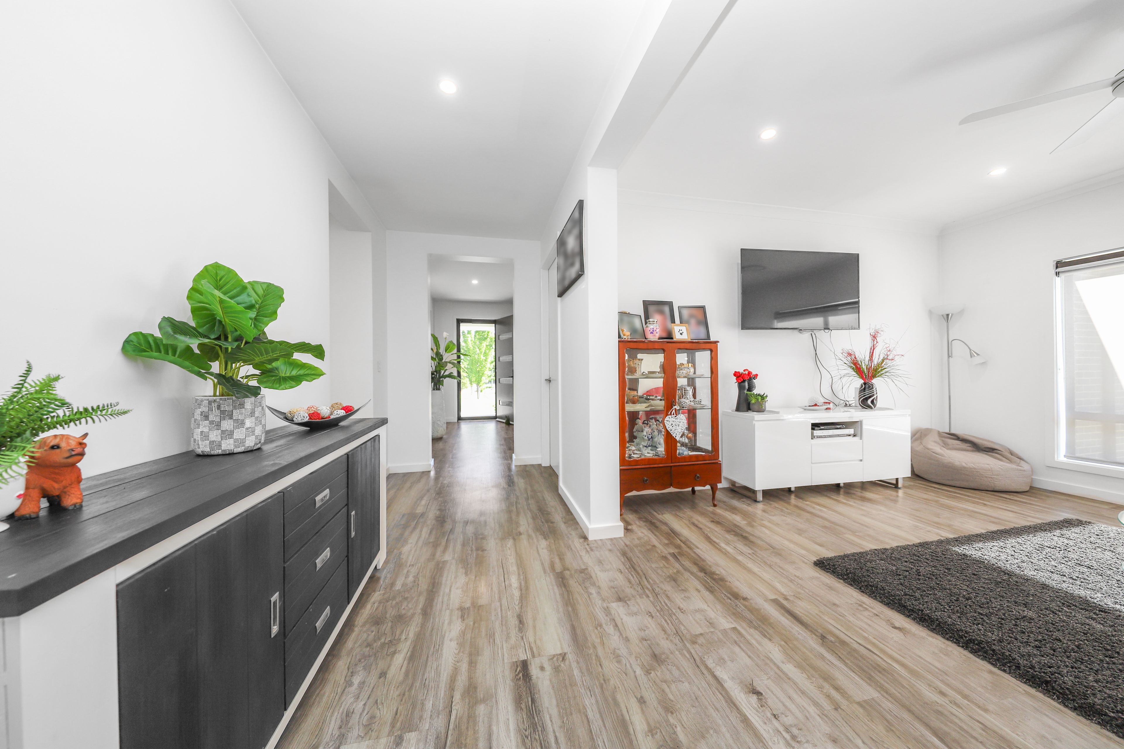 36 Cromwell Street — photo 8 of 27