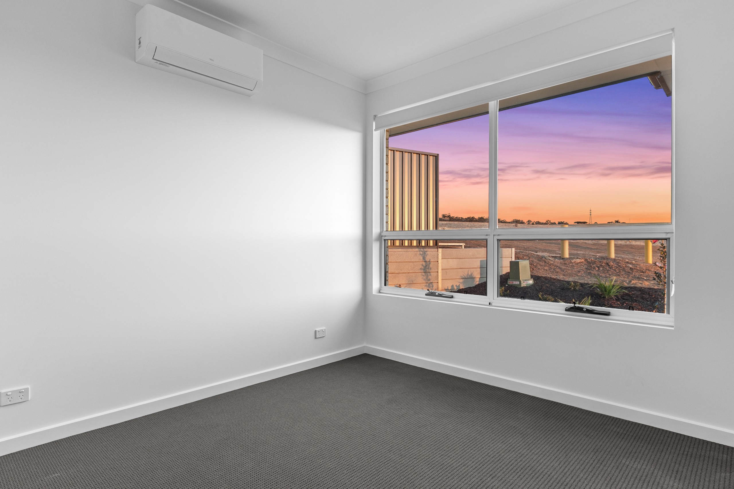 33 Whitford Road, Craigmore, SA 5114