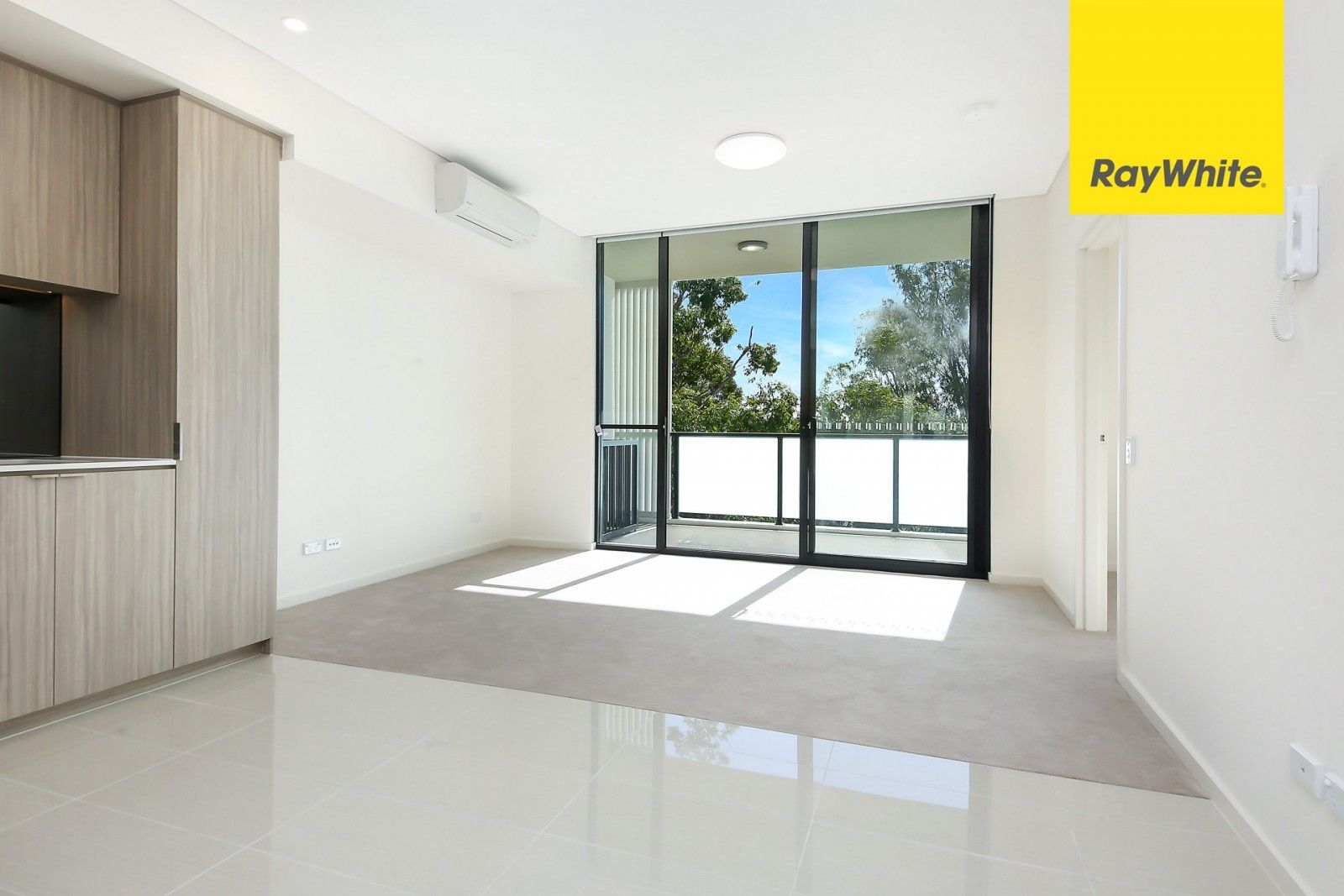 504/5 Vermont Crescent, Riverwood, NSW 2210