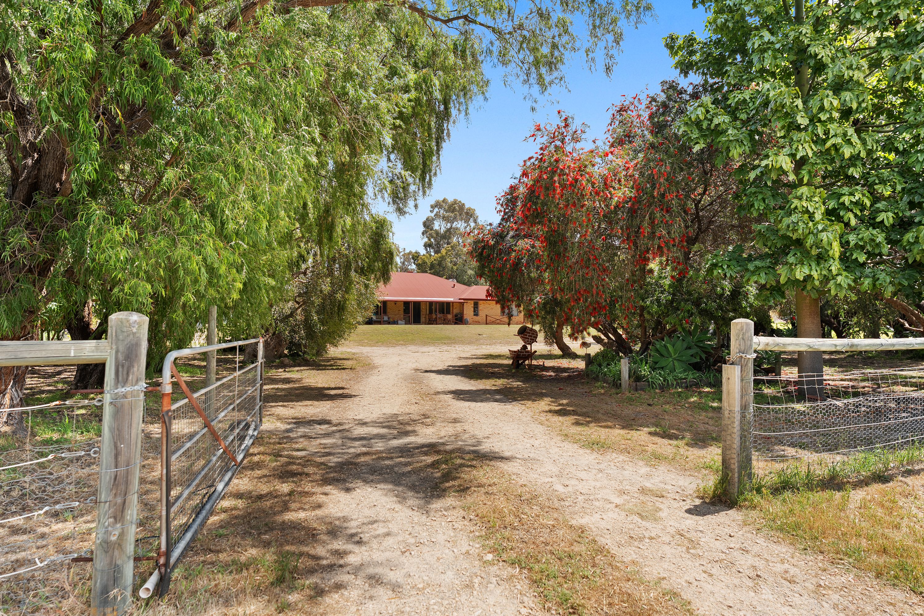 41 Egerton Drive, Serpentine WA 6125