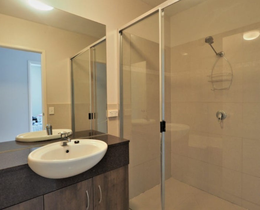 10/349-351 Lake Street, Cairns North, QLD 4870