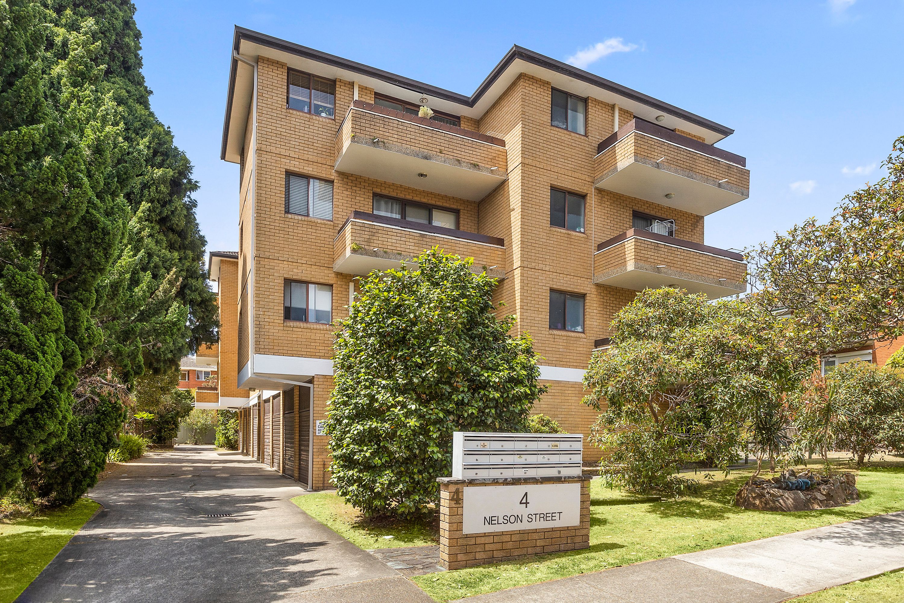 1/4 Nelson Street, Penshurst NSW 2222