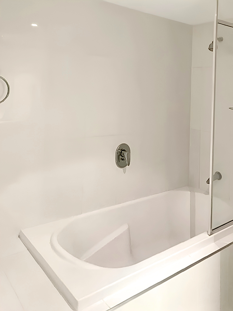 1/3 Agnes Street — photo 10 of 11