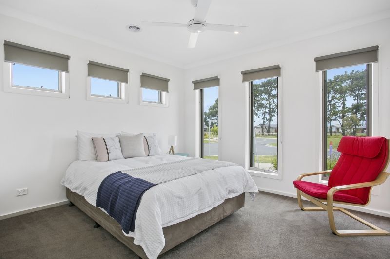 21 Glide Way, Armstrong Creek, VIC 3217