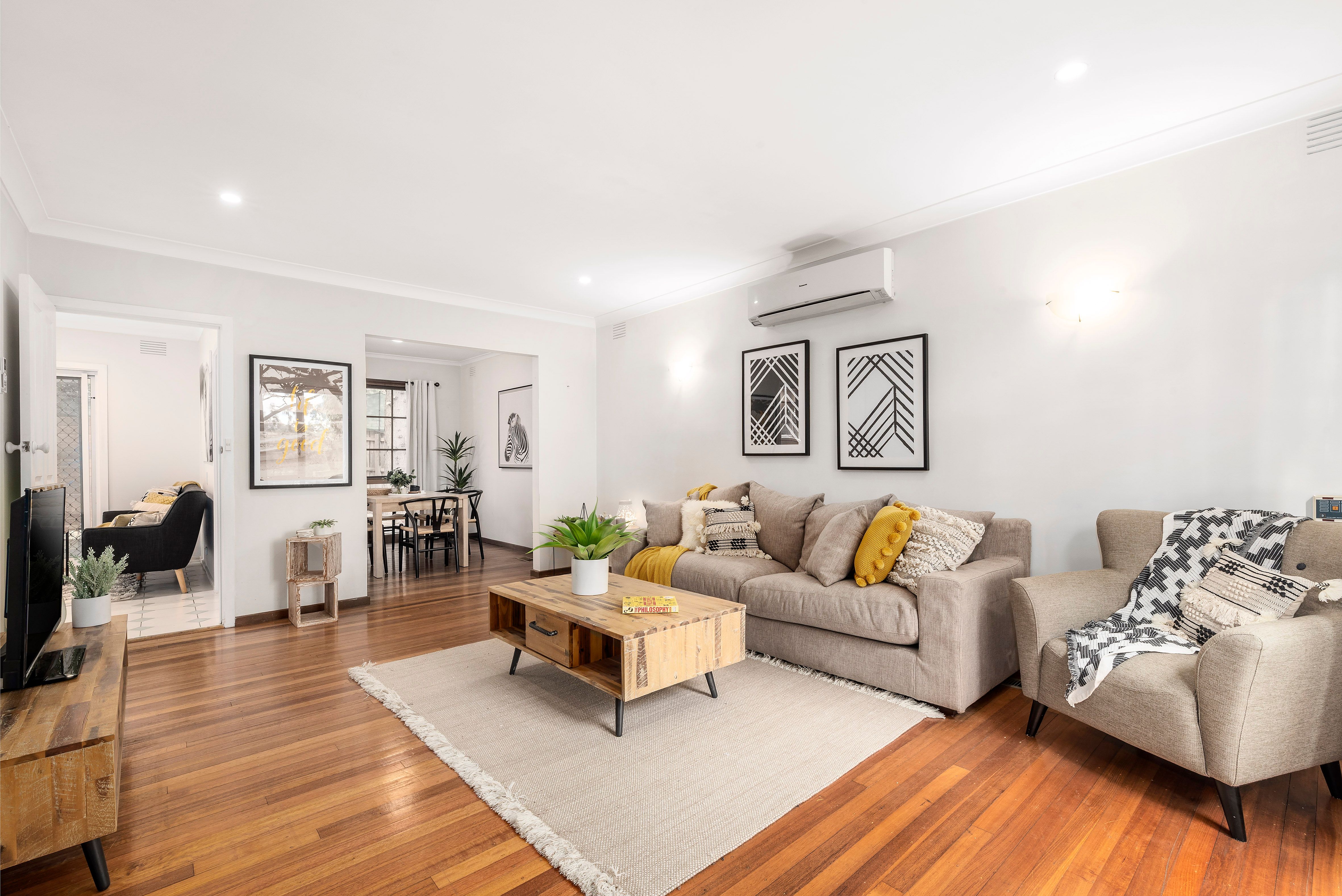 16 Smithfield Square, Wantirna, VIC 3152