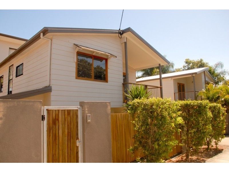 2/5 Livingstone Street, Yeerongpilly, QLD 4105