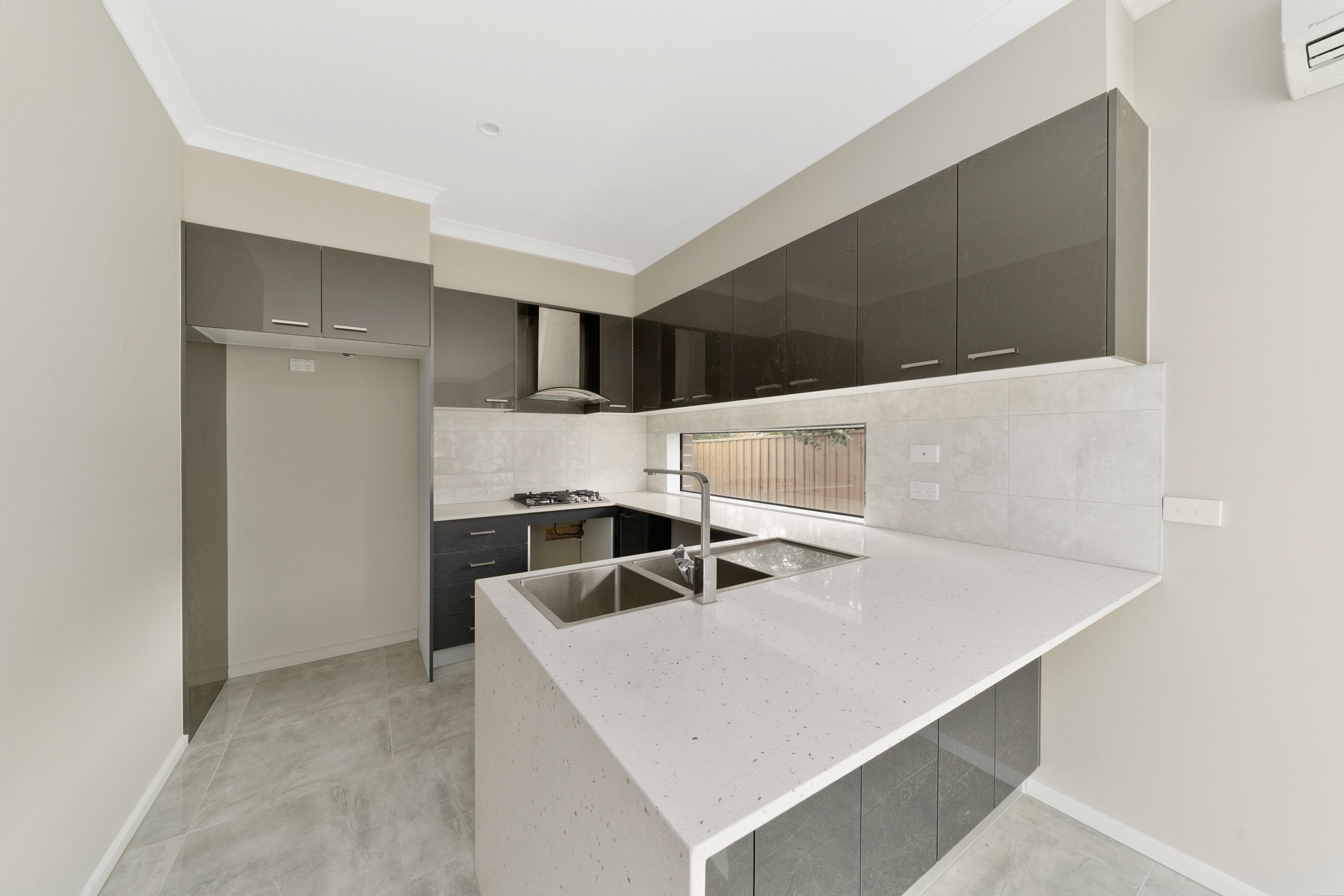 4/12 Masters Street, Dandenong, VIC 3175