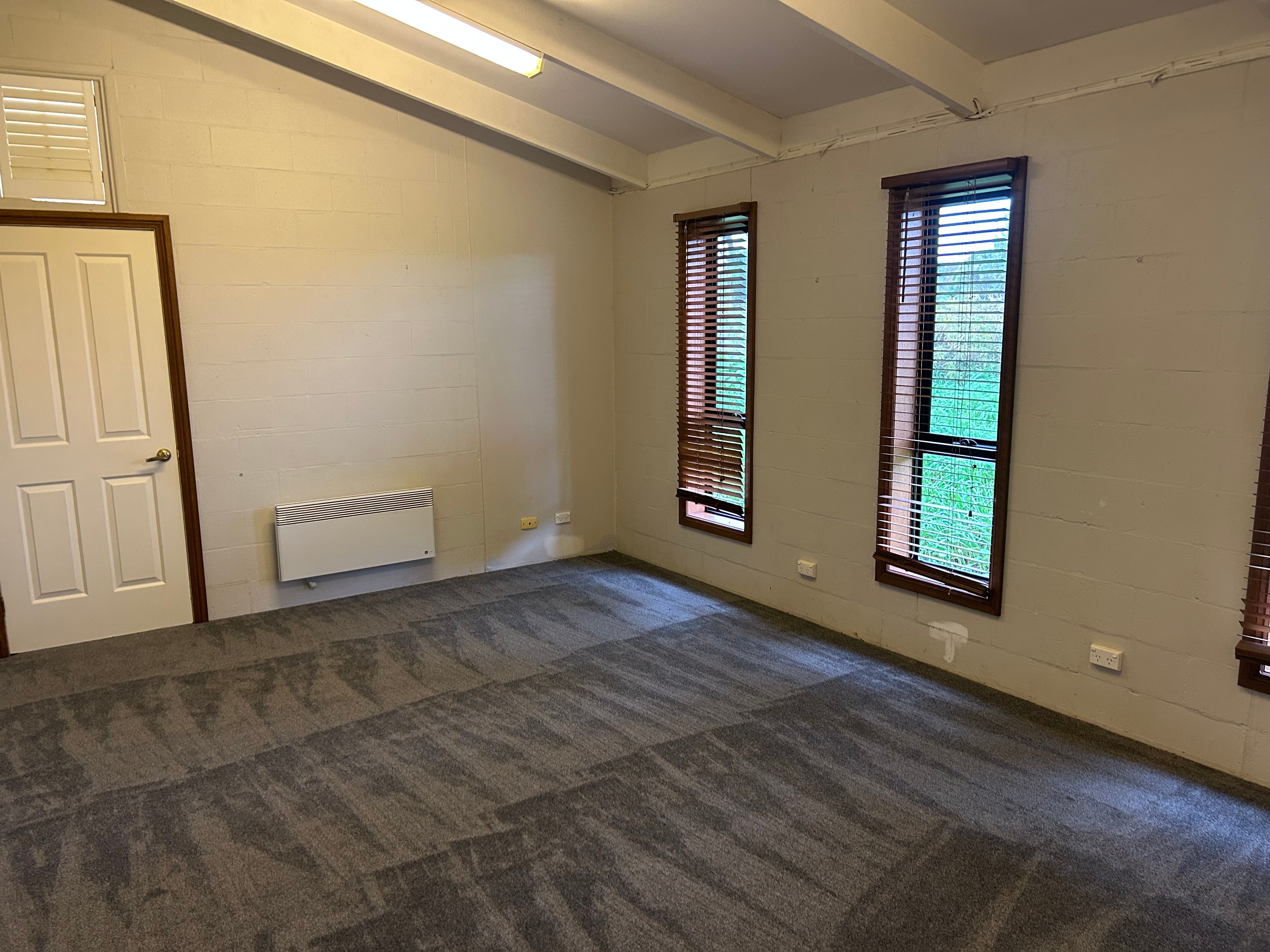 94 Bridge Road, Bushfield, VIC 3281